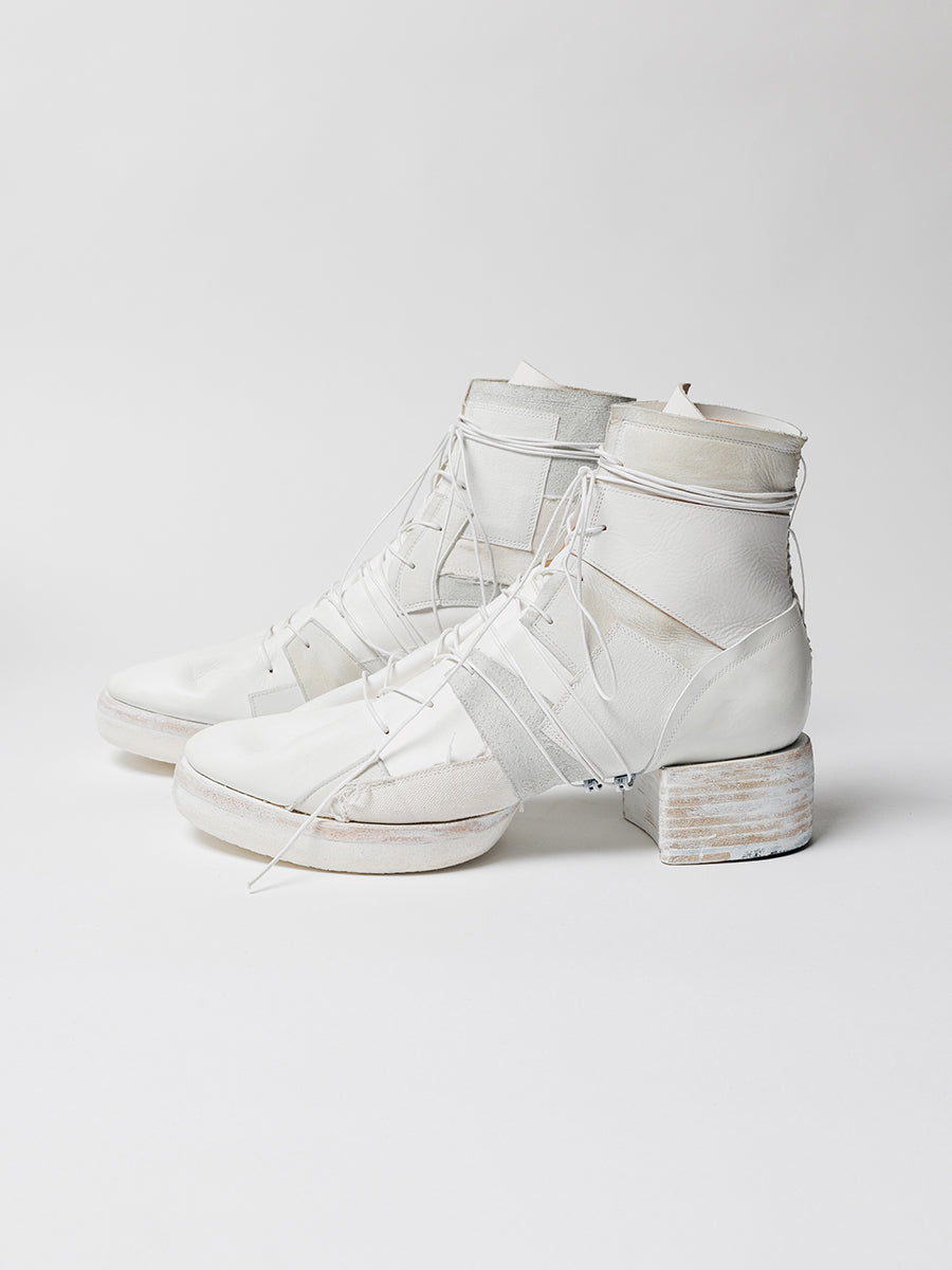 DUELLUM PATCHED BOOTS (WHITE STITCHED) – The Viridi-anne