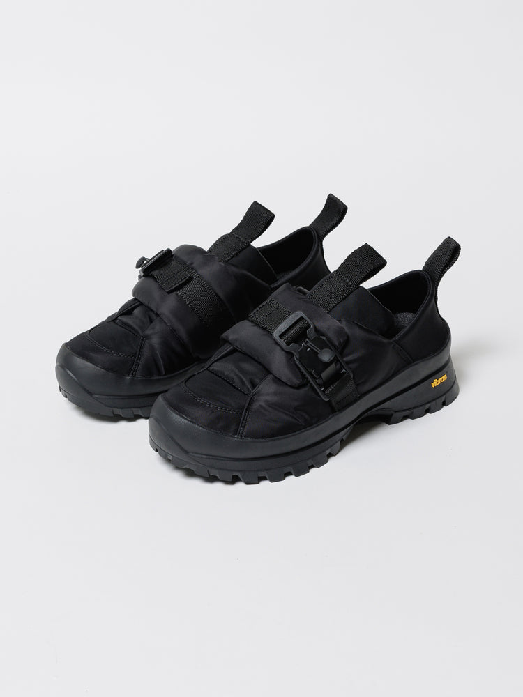 
                  
                    Nylon puffer sneakers
                  
                