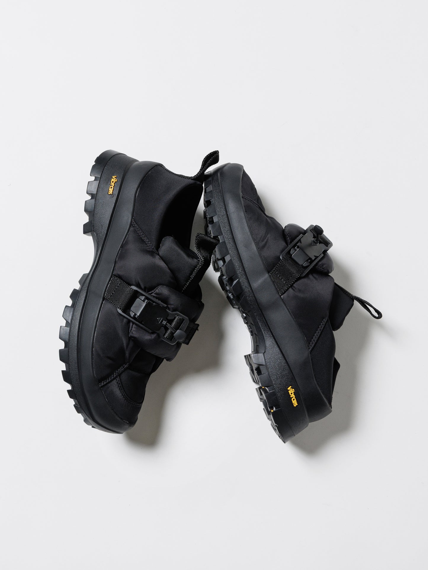 
                  
                    Nylon puffer sneakers
                  
                