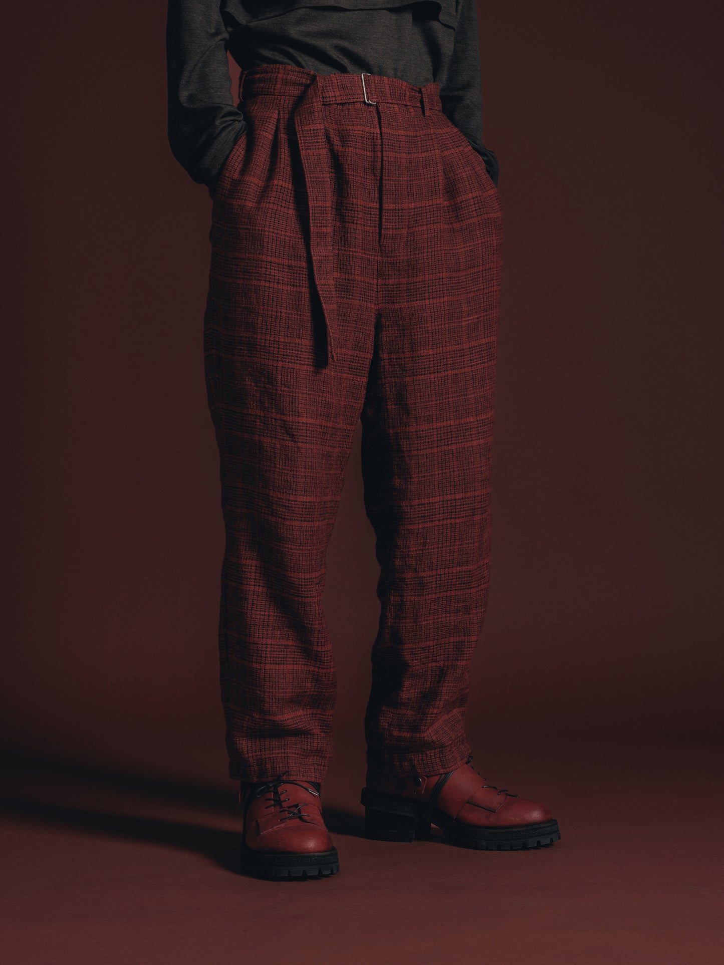 
                  
                    WOOL/LINEN RED PLAID WIDE TROUSERS
                  
                