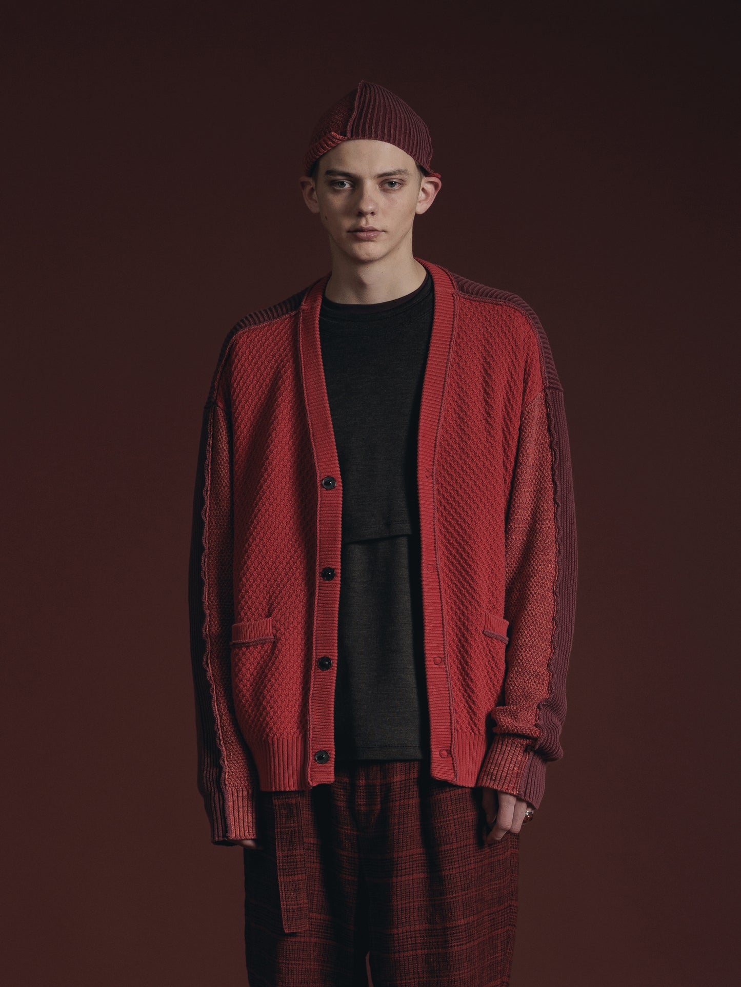 
                  
                    FADING FRAGMENT CARDIGAN
                  
                