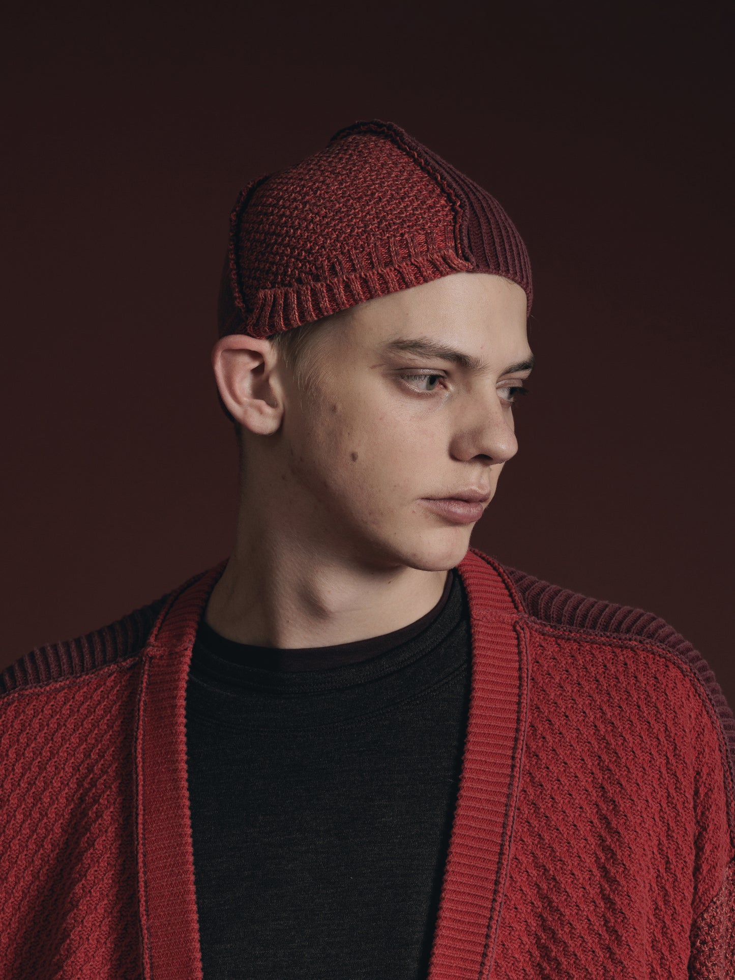 
                  
                    FADING BEANIE
                  
                