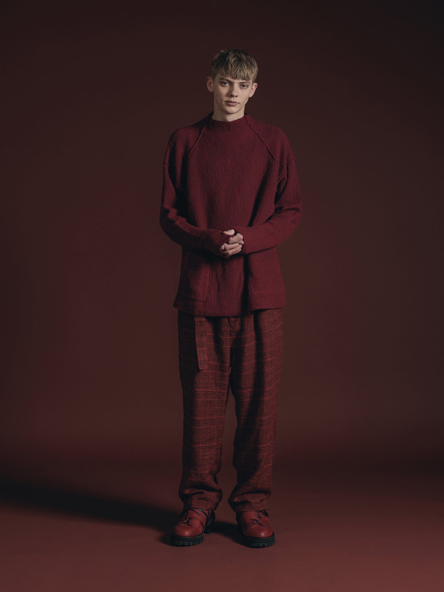 
                  
                    COTTON/CASHMERE SWEATER
                  
                