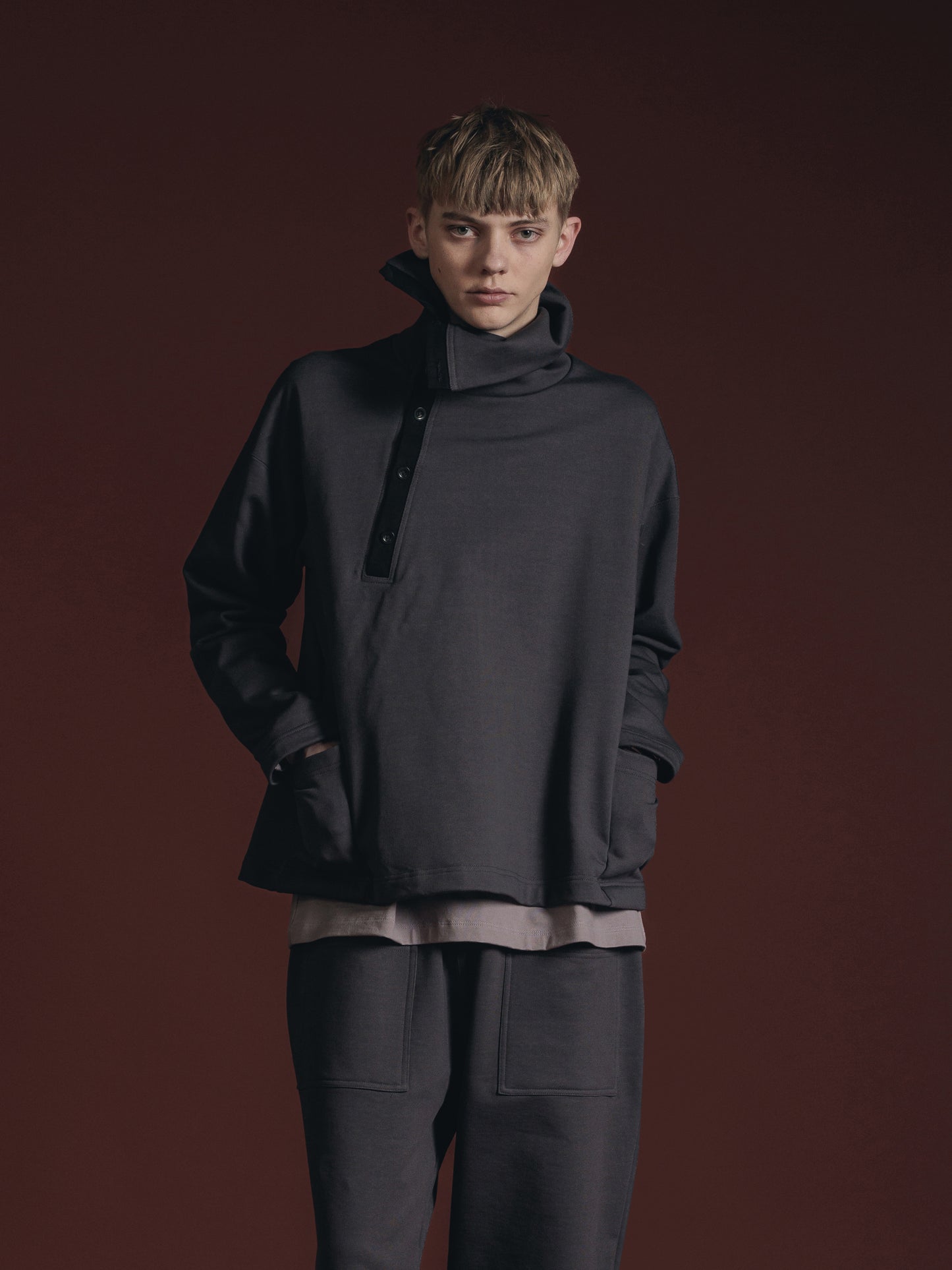 
                  
                    SWEAT PULLOVER SHIRT
                  
                
