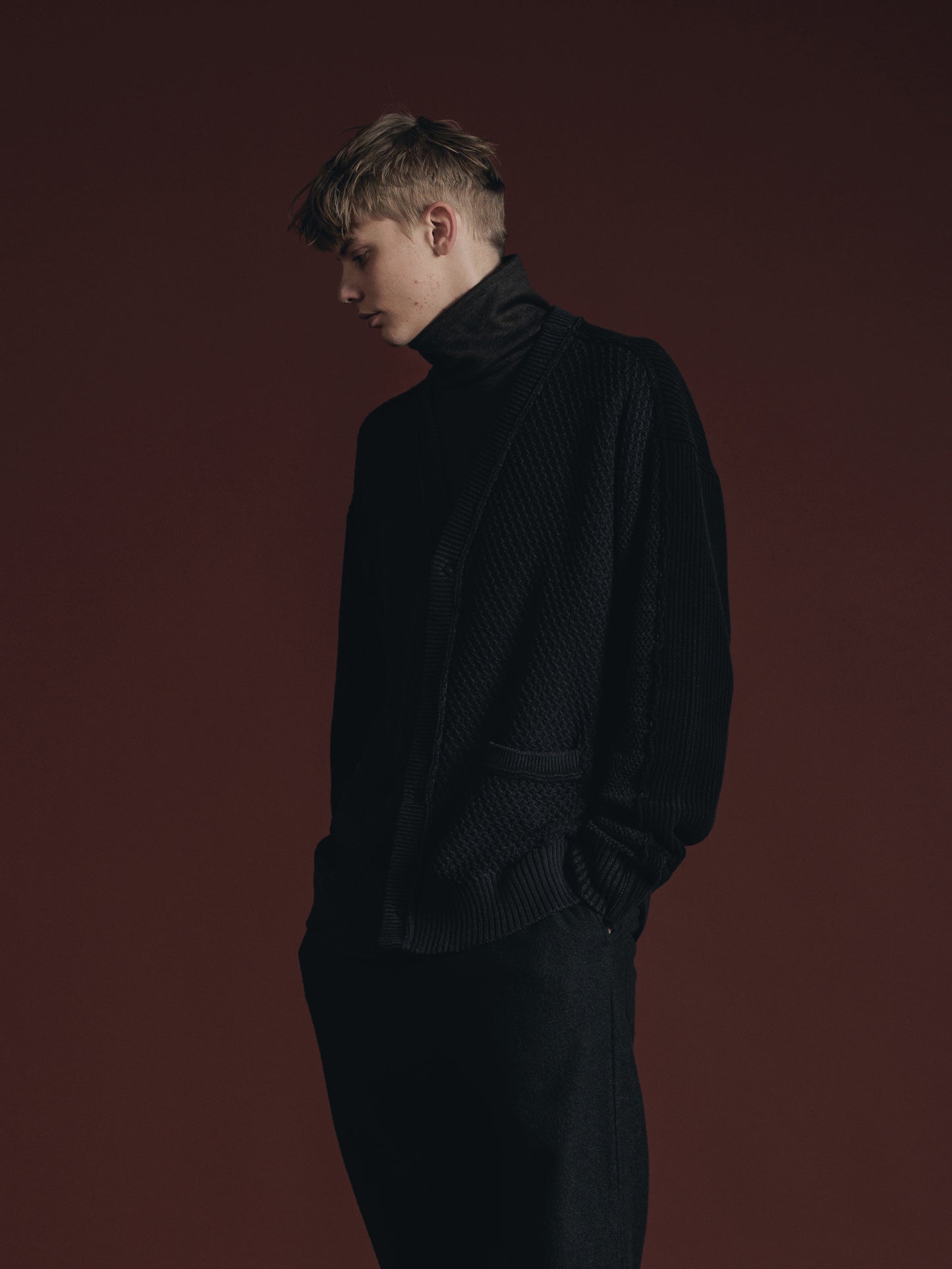 
                  
                    FADING FRAGMENT CARDIGAN
                  
                