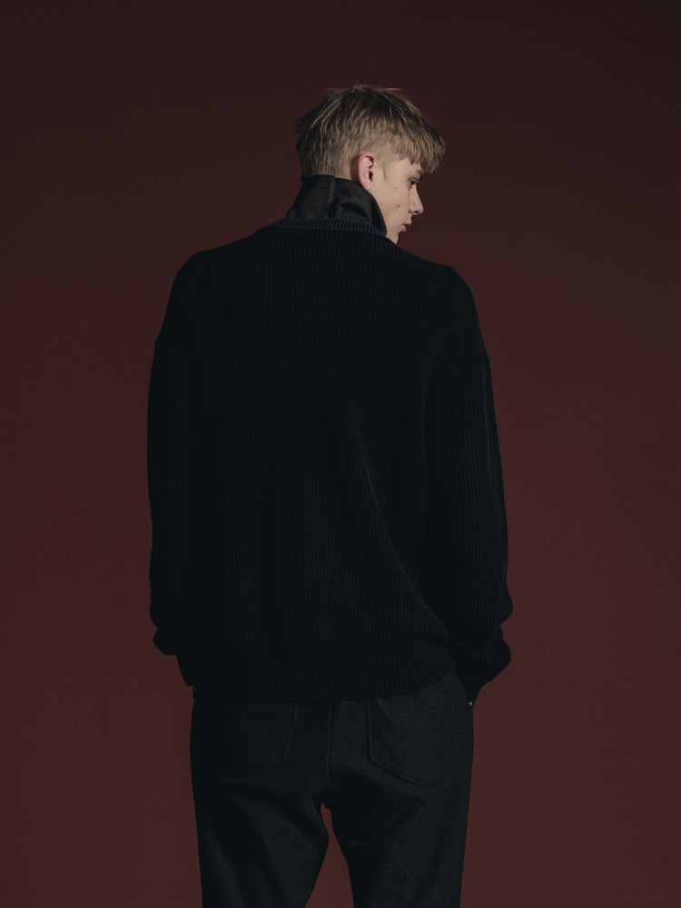 
                  
                    FADING FRAGMENT CARDIGAN
                  
                