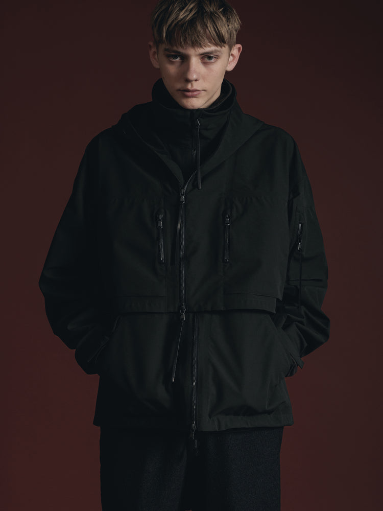 
                  
                    WATER REPELLENT HOODED JACKET
                  
                