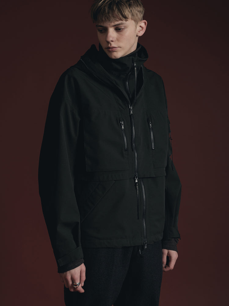 
                  
                    WATER REPELLENT HOODED JACKET
                  
                