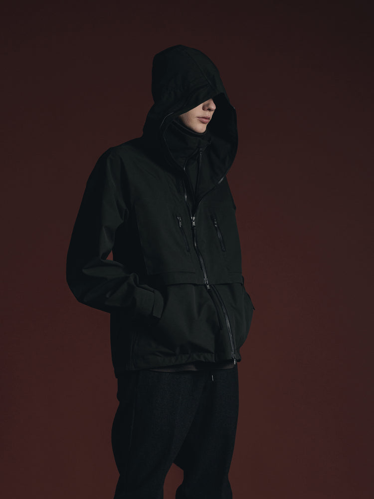 
                  
                    WATER REPELLENT HOODED JACKET
                  
                