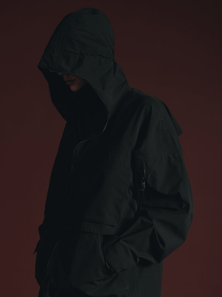 
                  
                    WATER REPELLENT HOODED JACKET
                  
                