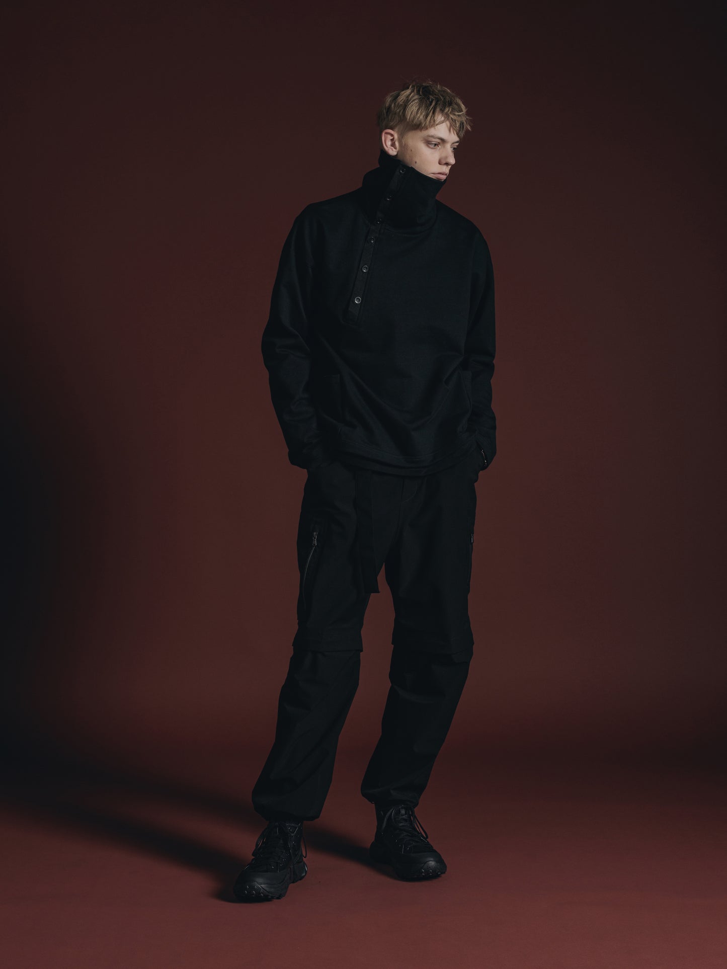 
                  
                    SWEAT PULLOVER SHIRT
                  
                