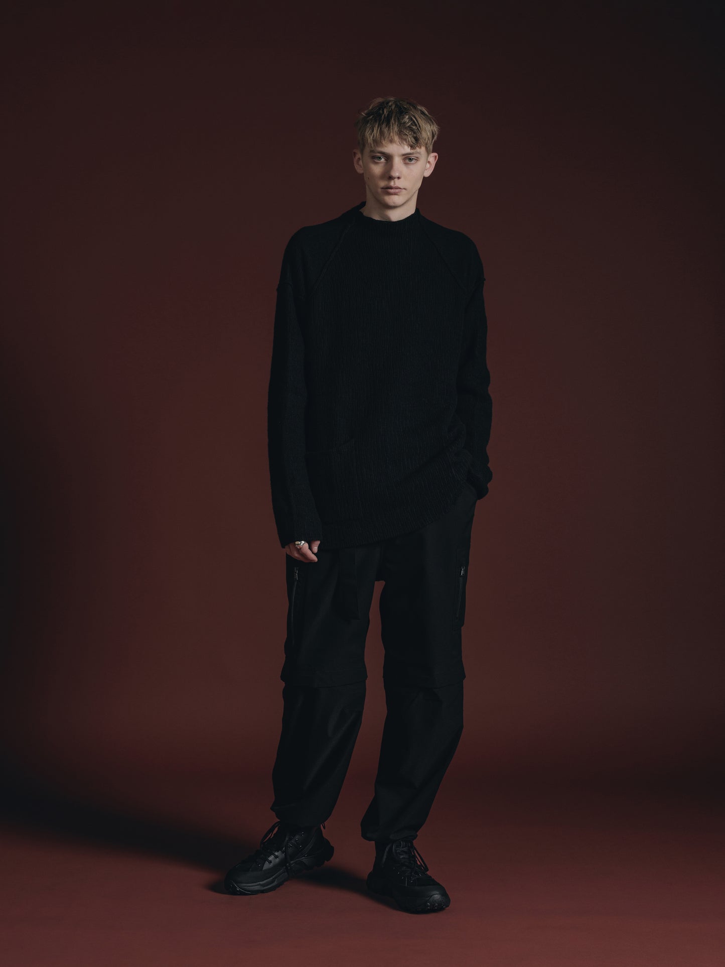 
                  
                    COTTON/CASHMERE SWEATER
                  
                
