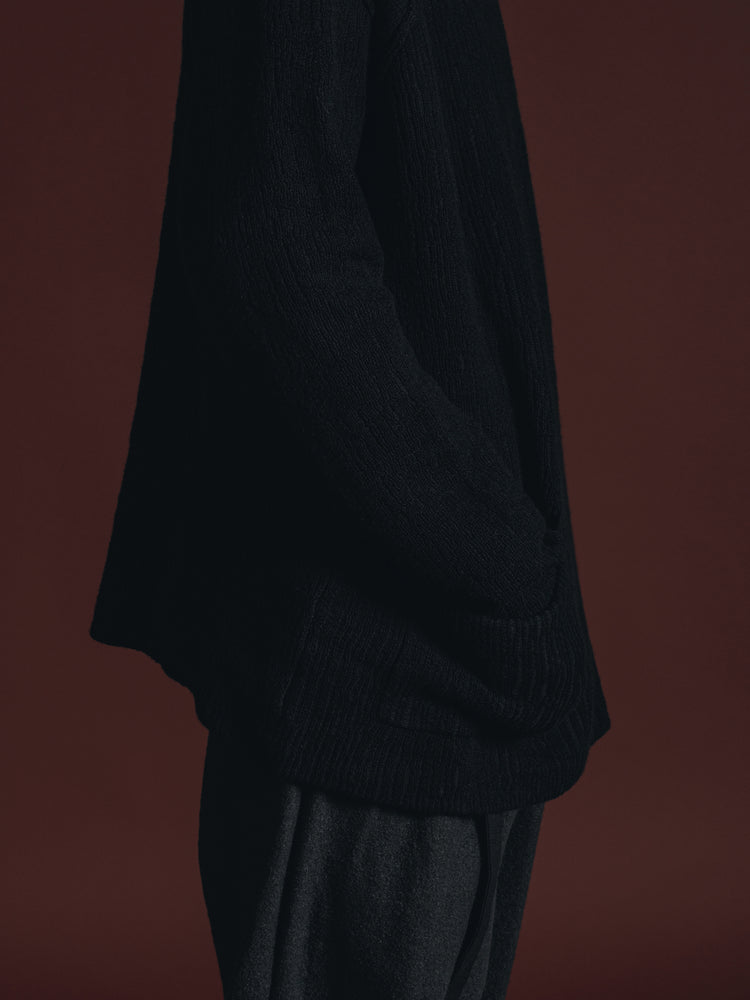
                  
                    COTTON/CASHMERE SWEATER
                  
                