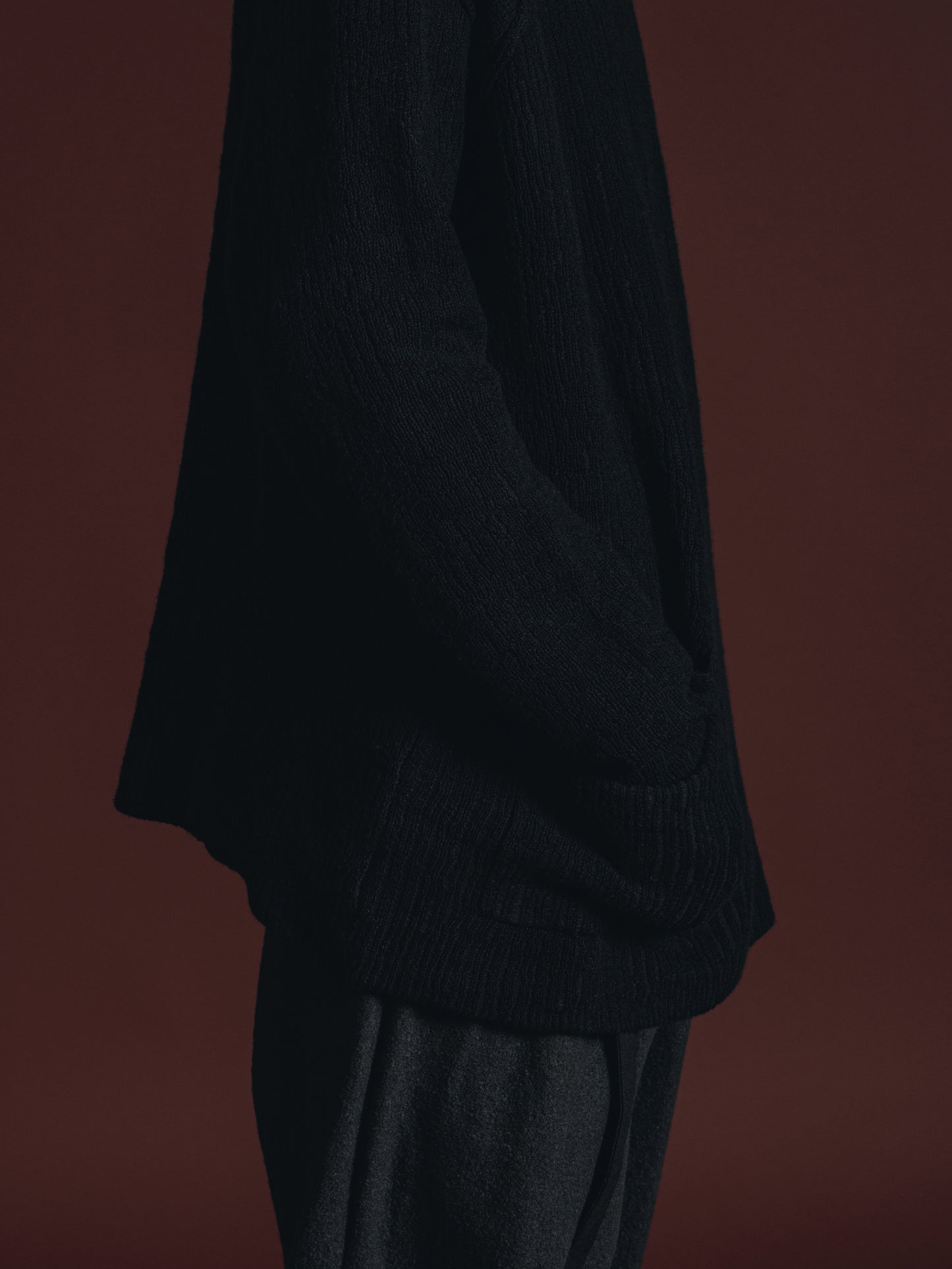 
                  
                    COTTON/CASHMERE SWEATER
                  
                