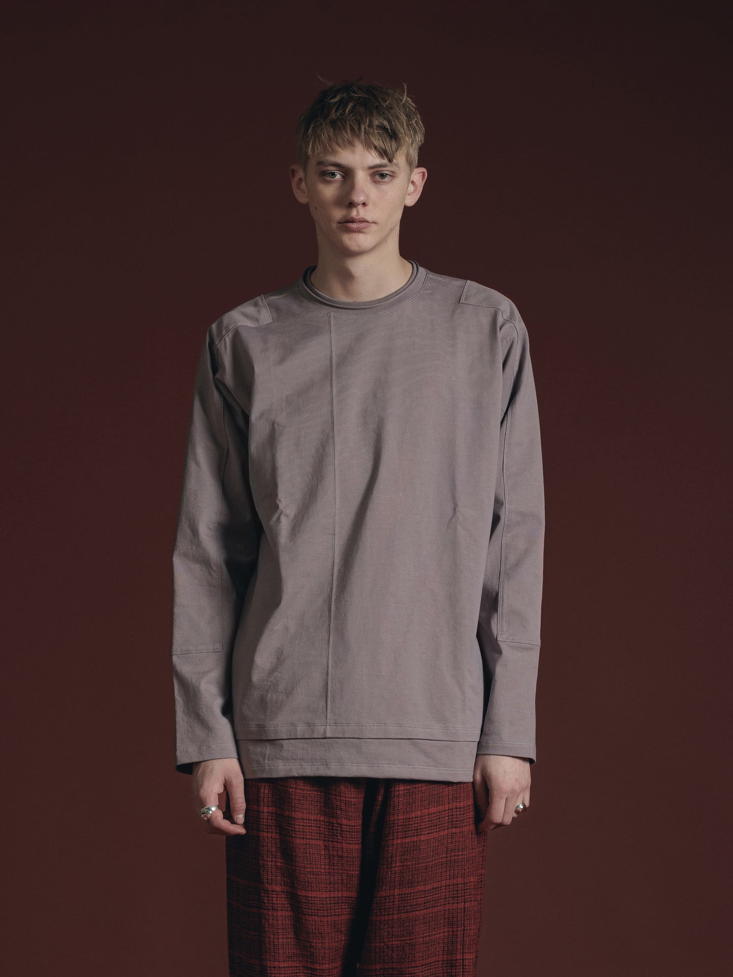 
                  
                    COTTON JERSEY L/S T-SHIRT
                  
                