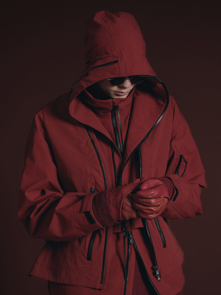 
                  
                    WATER REPELLENT HOODED JACKET
                  
                