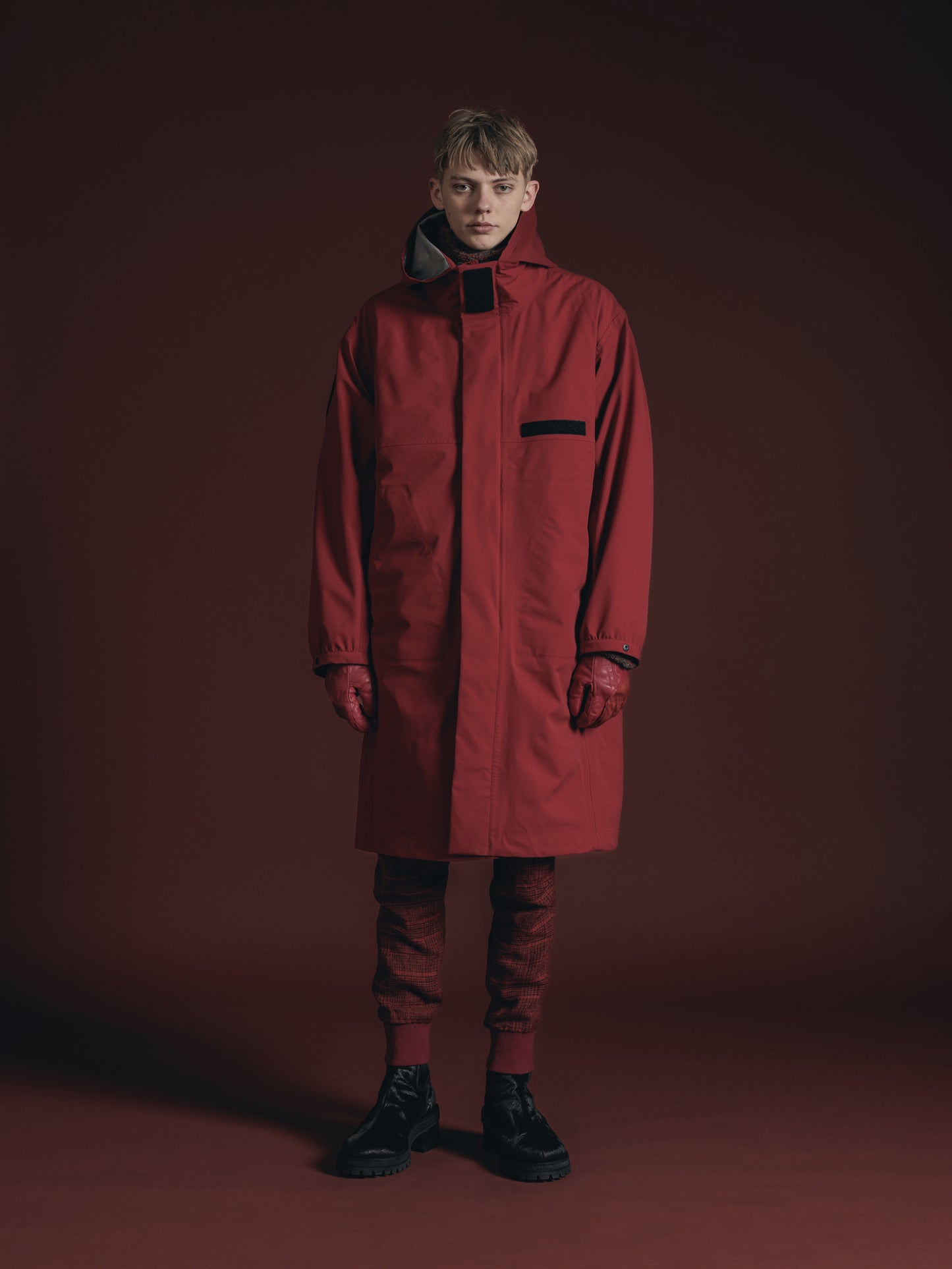 
                  
                    WATER REPELLENT HOODED COAT
                  
                