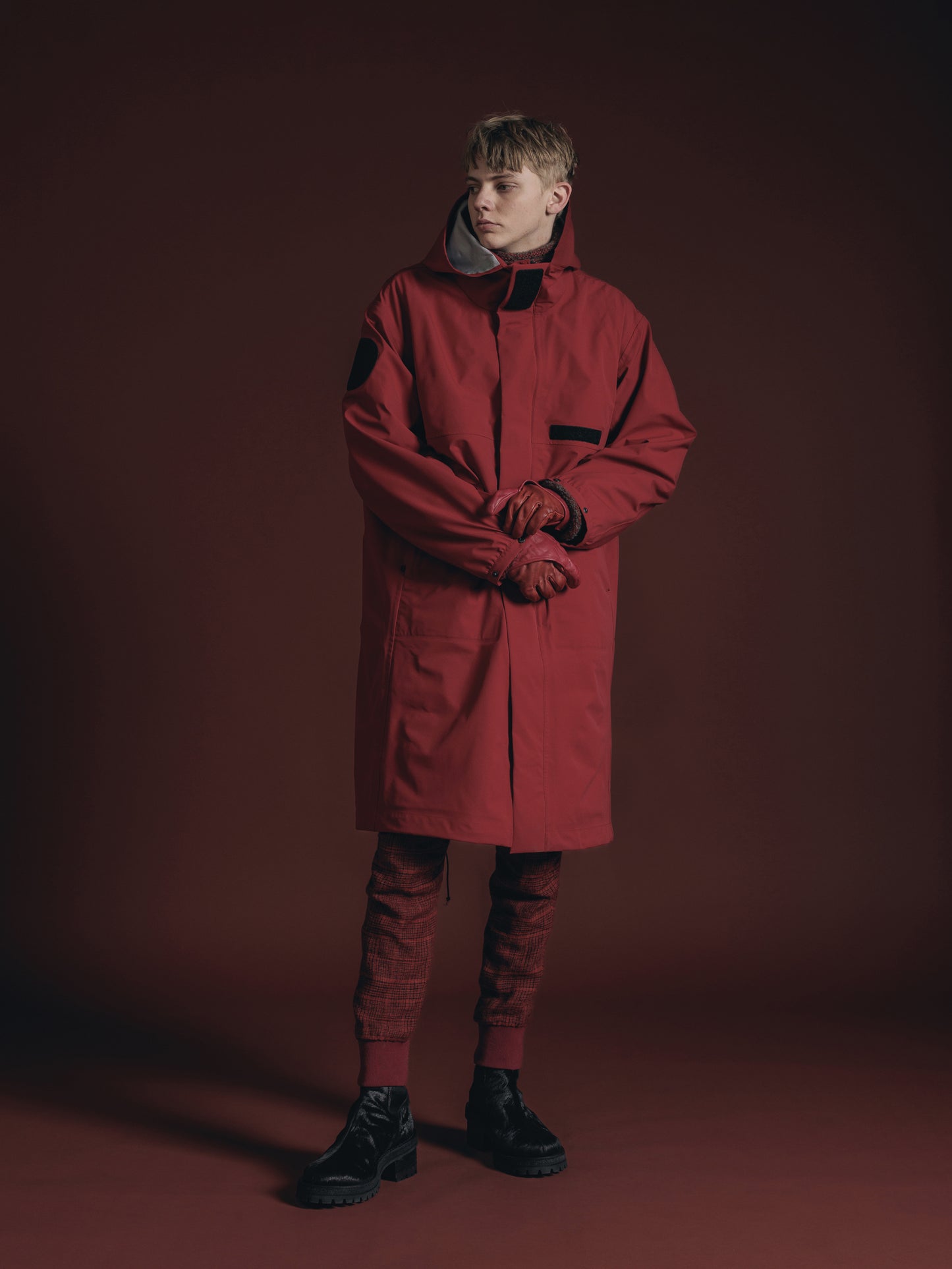 
                  
                    WATER REPELLENT HOODED COAT
                  
                