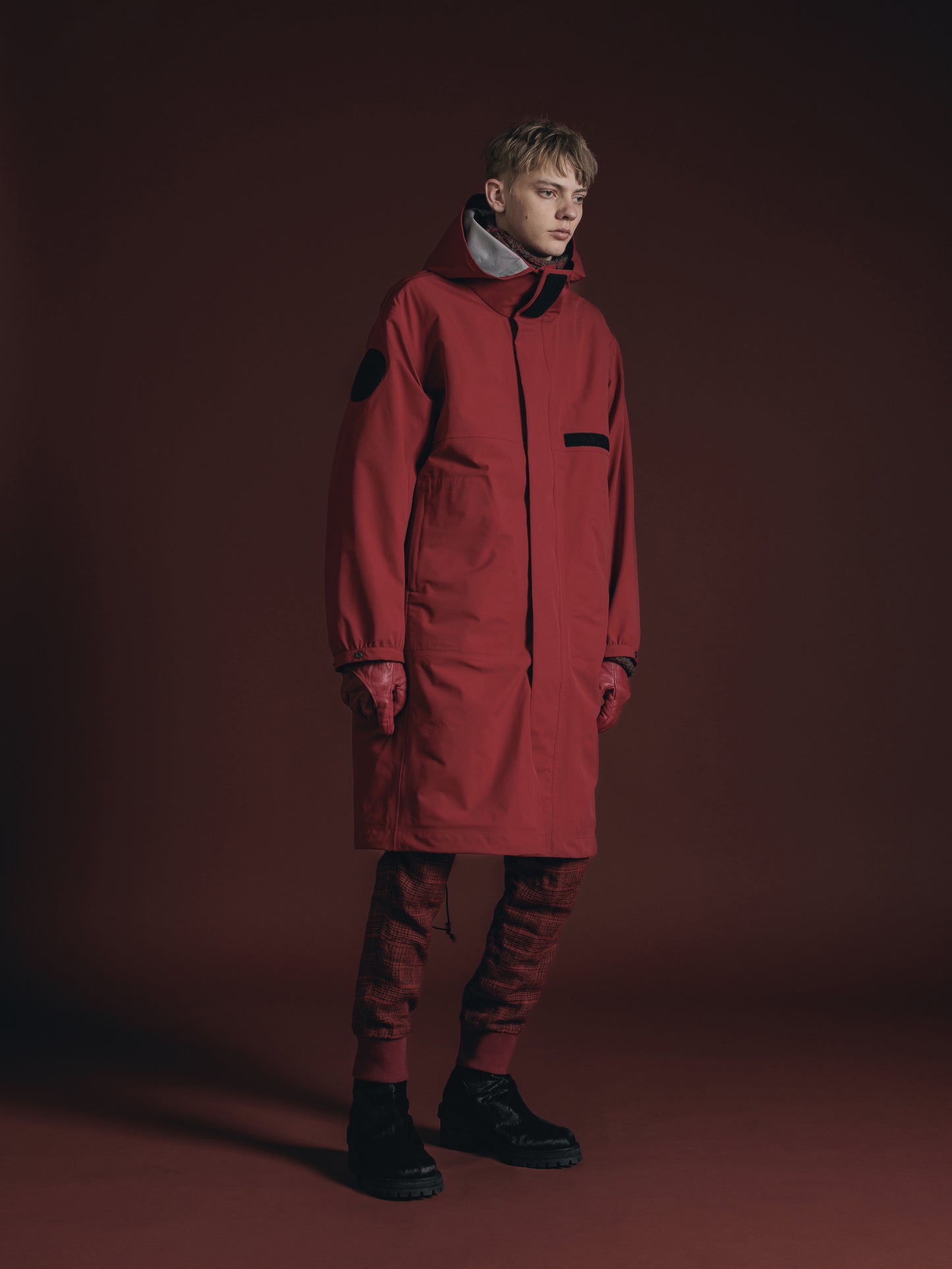 
                  
                    WATER REPELLENT HOODED COAT
                  
                
