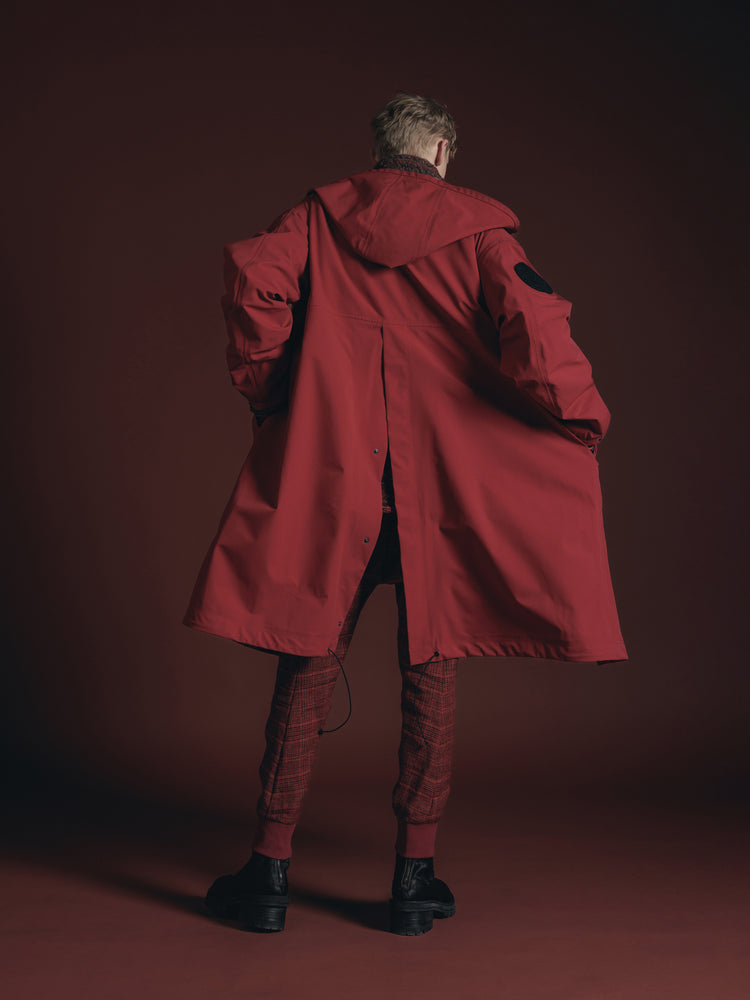 
                  
                    WATER REPELLENT HOODED COAT
                  
                