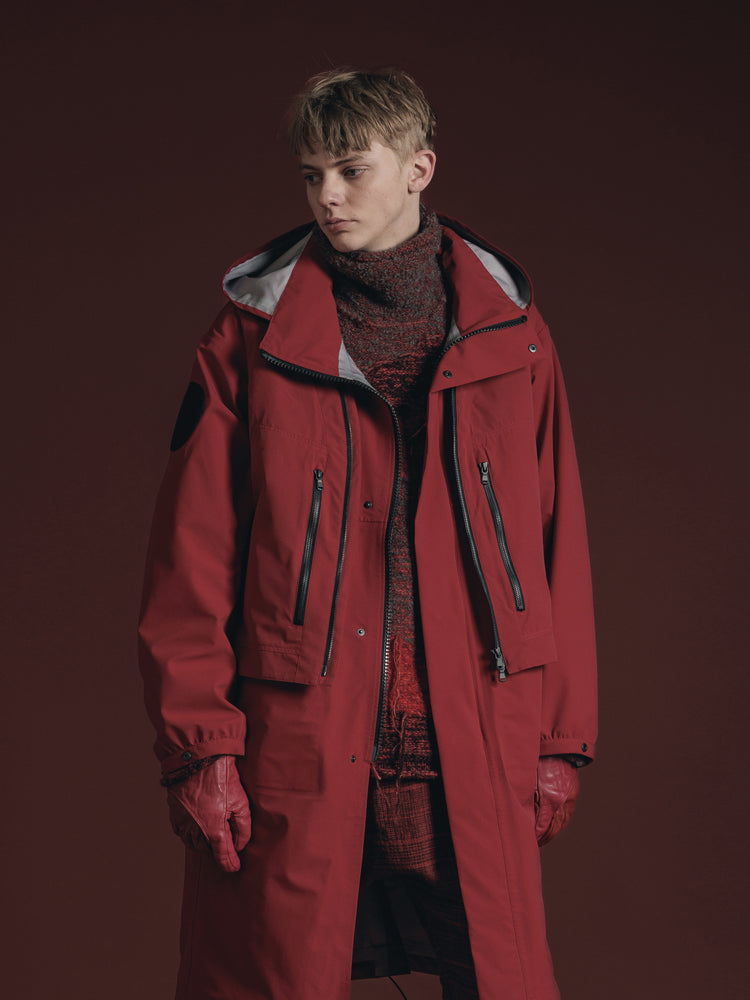 
                  
                    WATER REPELLENT VEST
                  
                