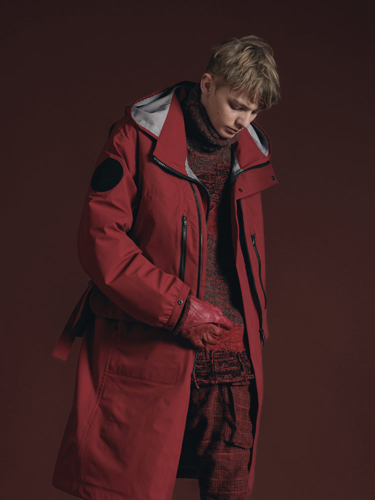 
                  
                    WATER REPELLENT HOODED COAT
                  
                