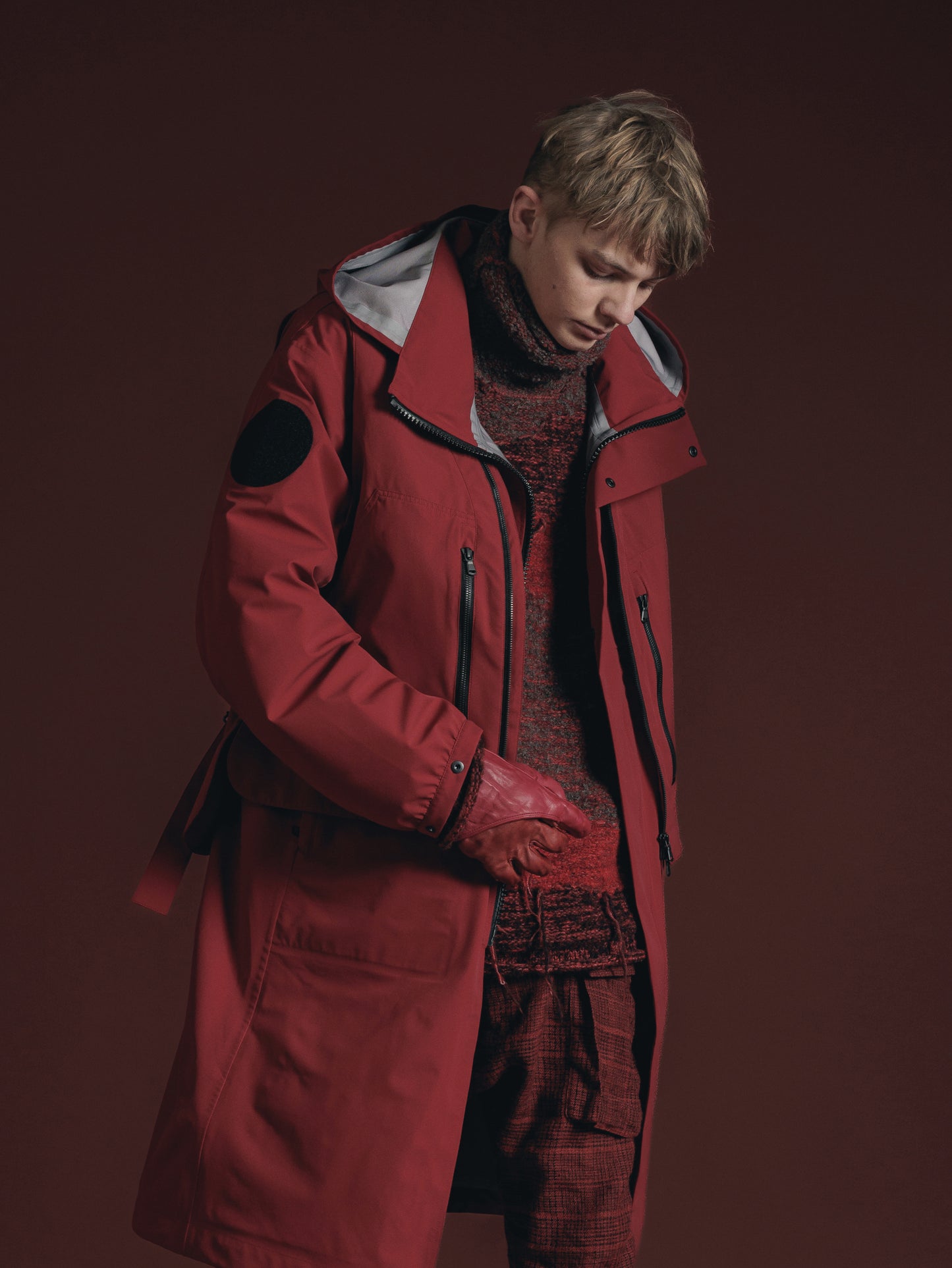 
                  
                    WATER REPELLENT HOODED COAT
                  
                
