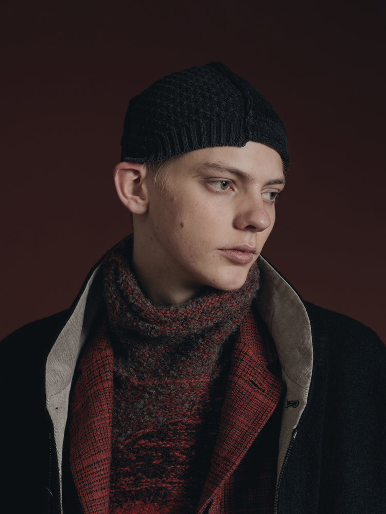 
                  
                    FADING BEANIE
                  
                