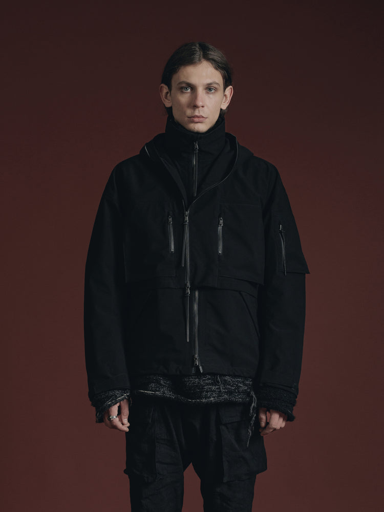 
                  
                    WATER REPELLENT HOODED JACKET
                  
                