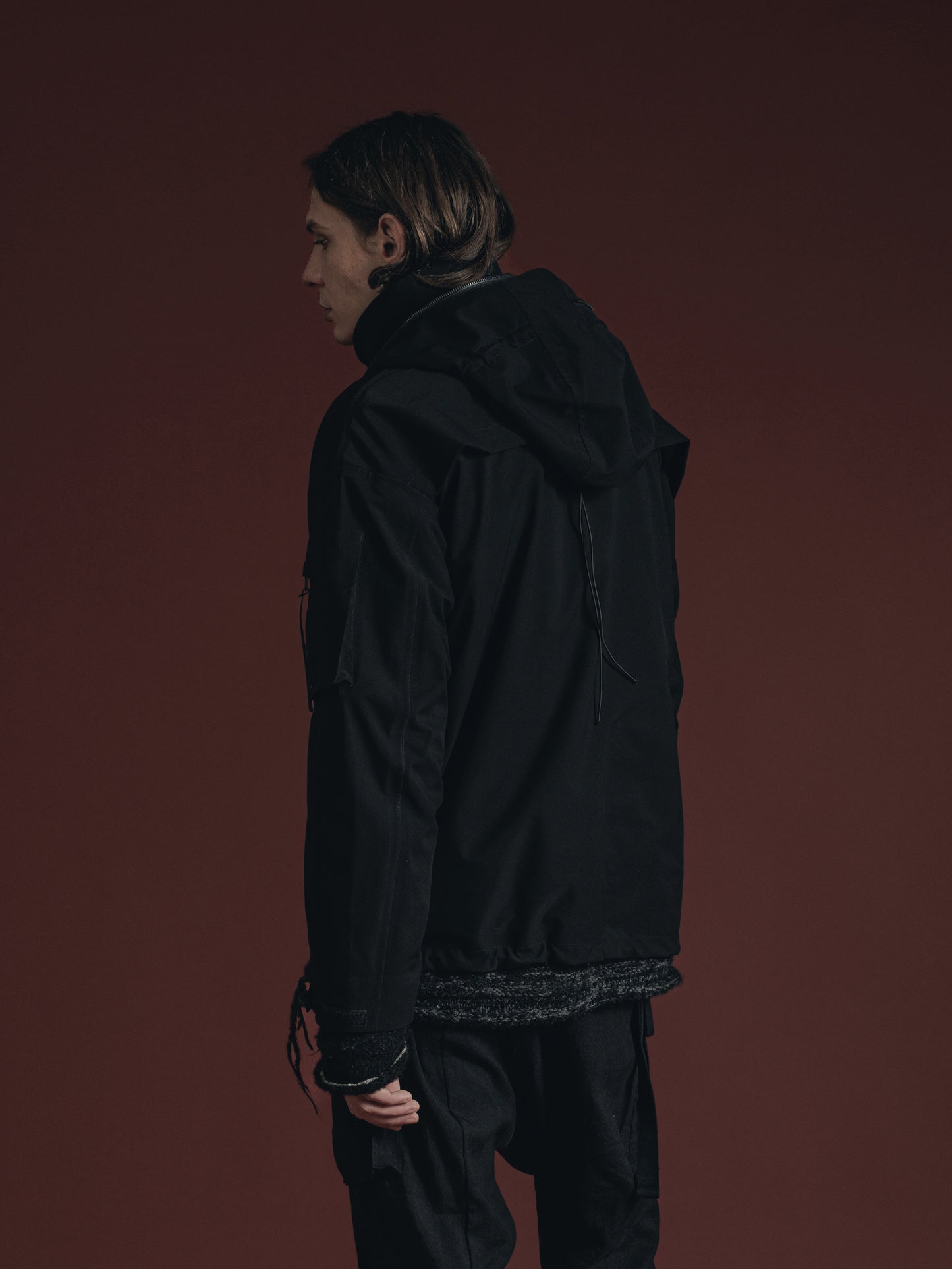 
                  
                    WATER REPELLENT HOODED JACKET
                  
                