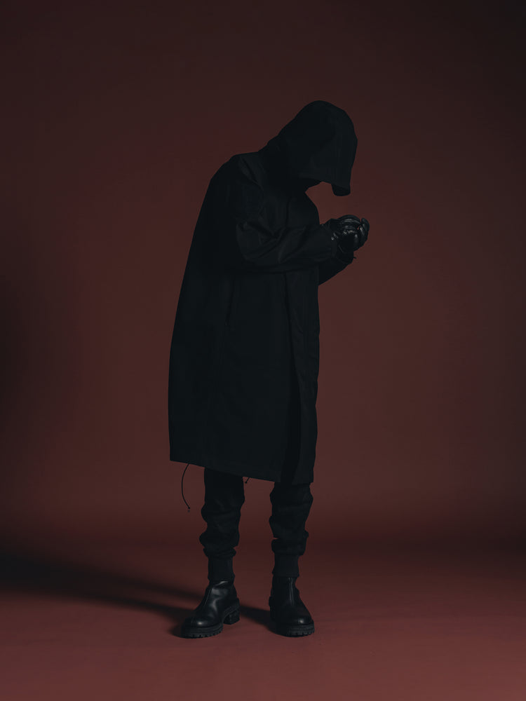 
                  
                    WATER REPELLENT HOODED COAT
                  
                