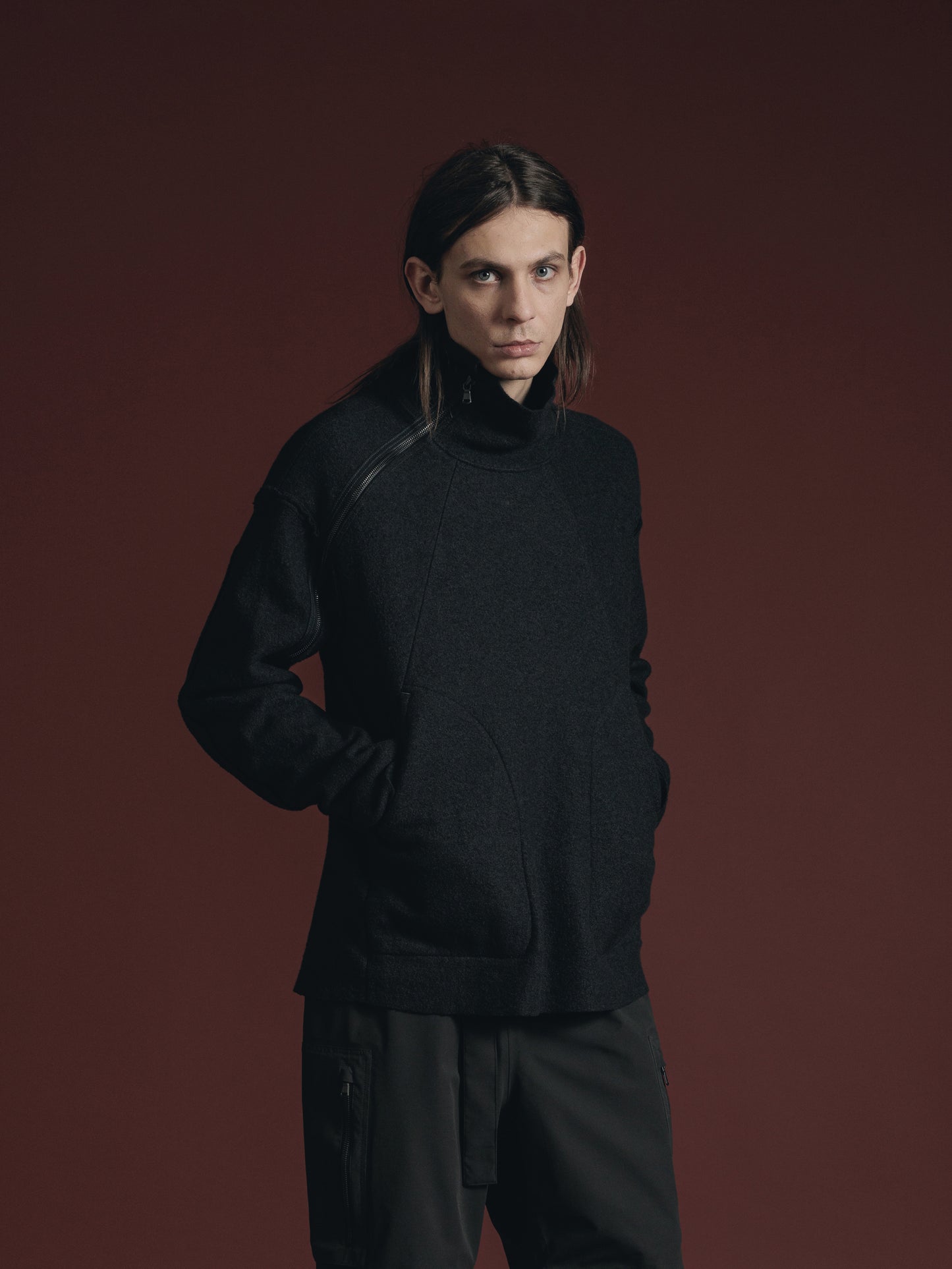 
                  
                    FULLING PULLOVER
                  
                