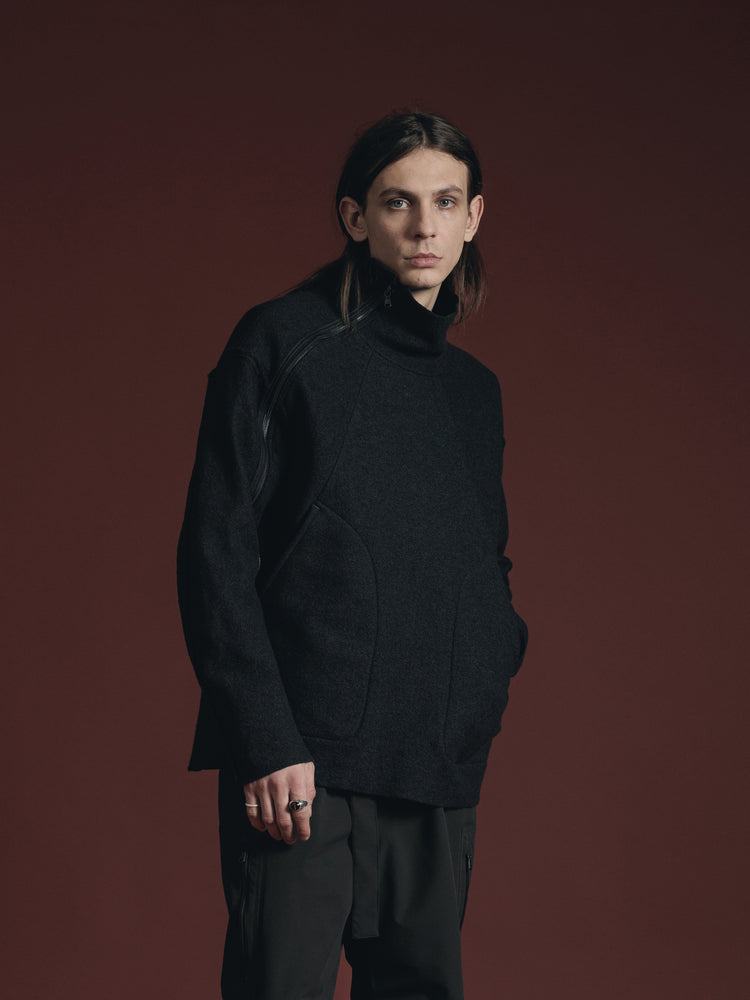 
                  
                    FULLING PULLOVER
                  
                