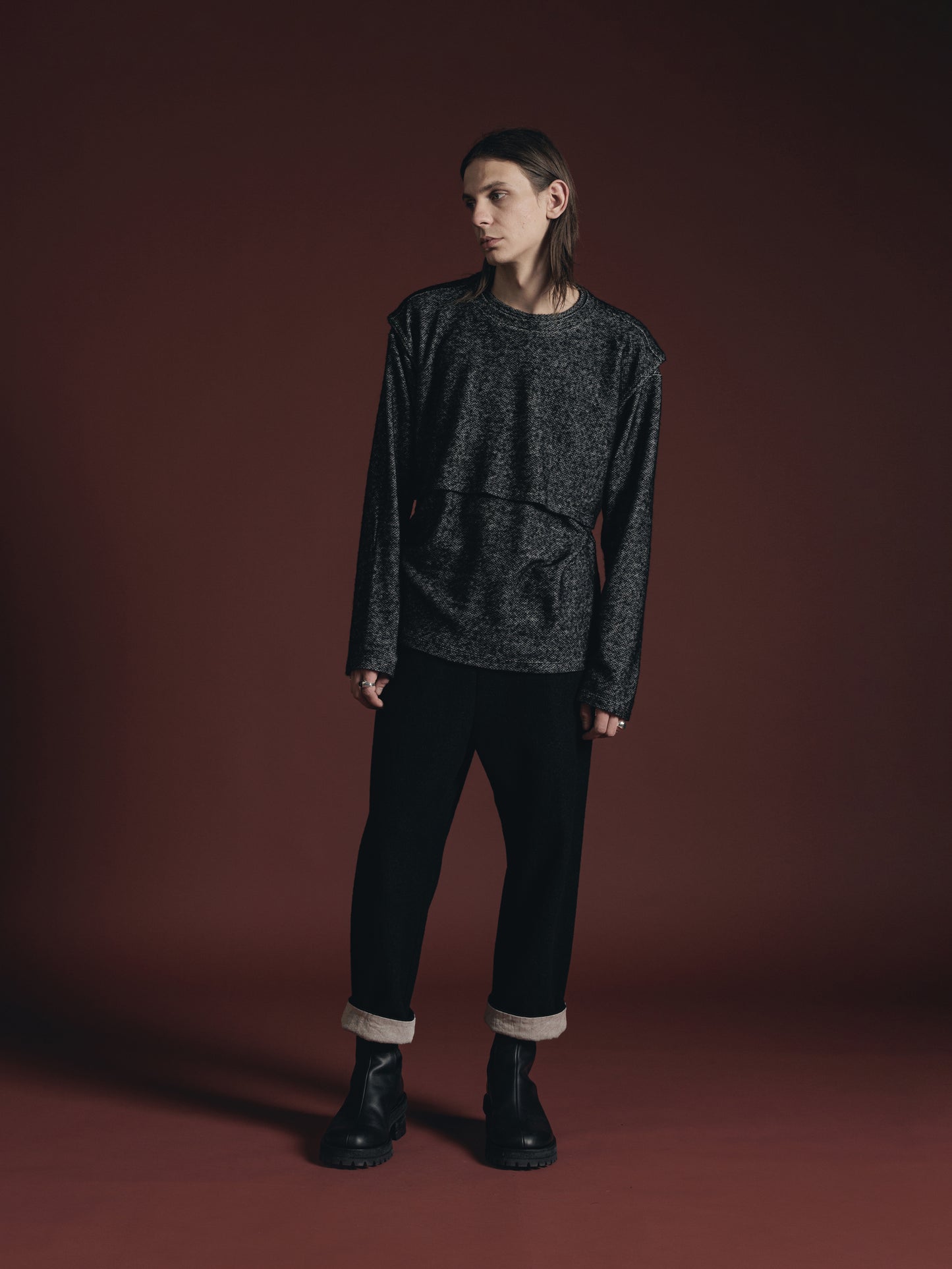 
                  
                    WOOL MIX JERSEY LAYERD L/S
                  
                