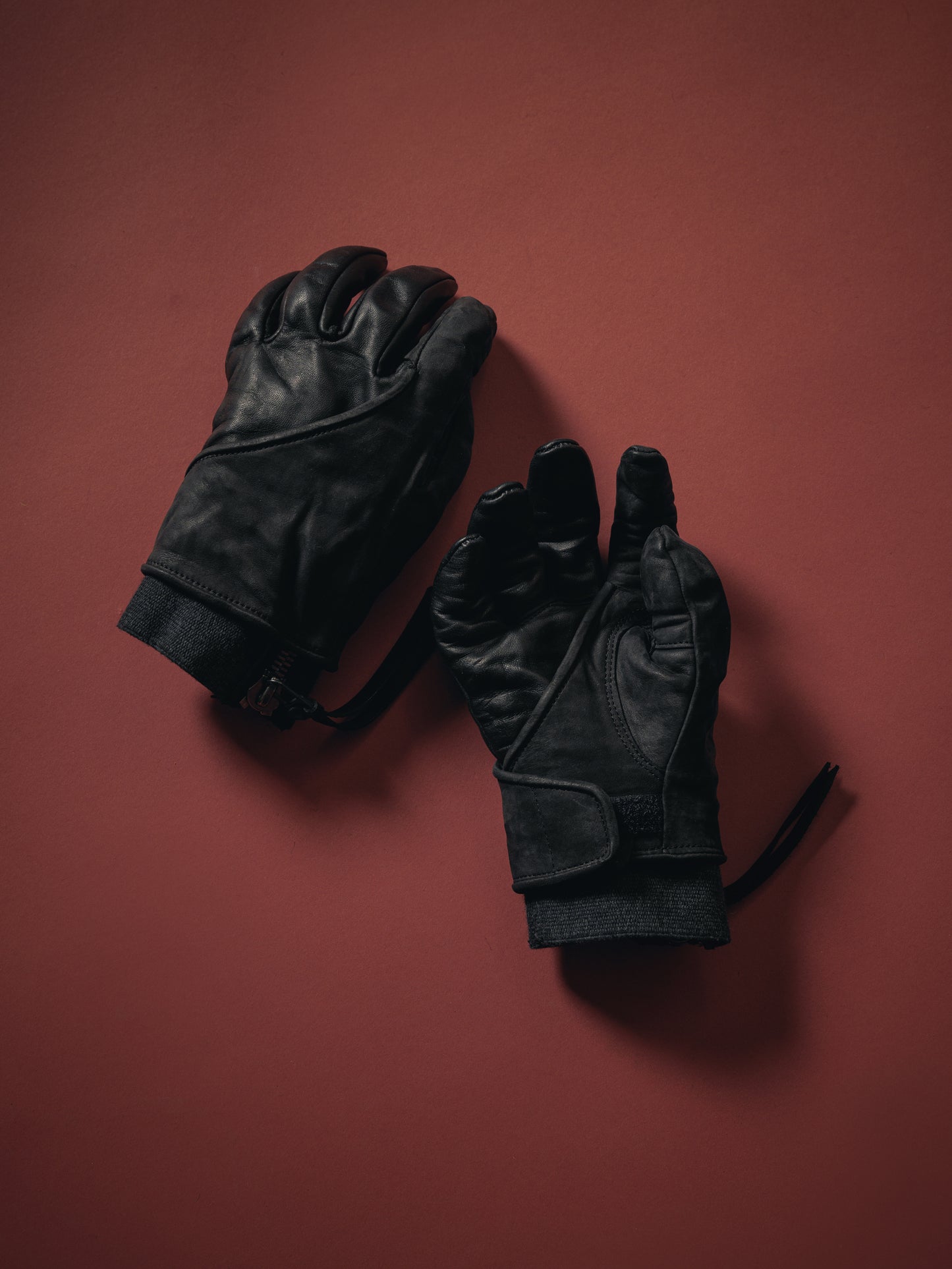 
                  
                    × D.HYGEN LAYERED LEATHER GLOVES
                  
                