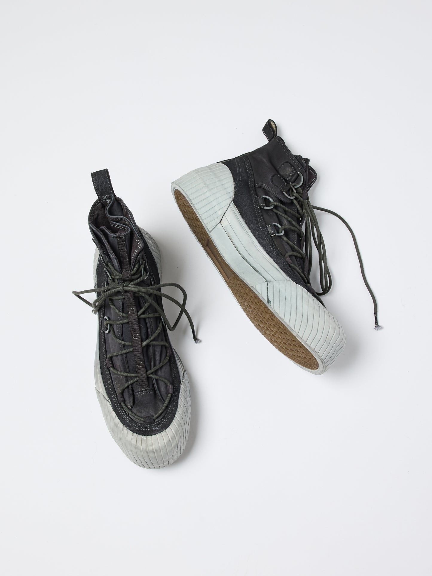 
                  
                    [ISO] object dye sheep leather sneakers
                  
                