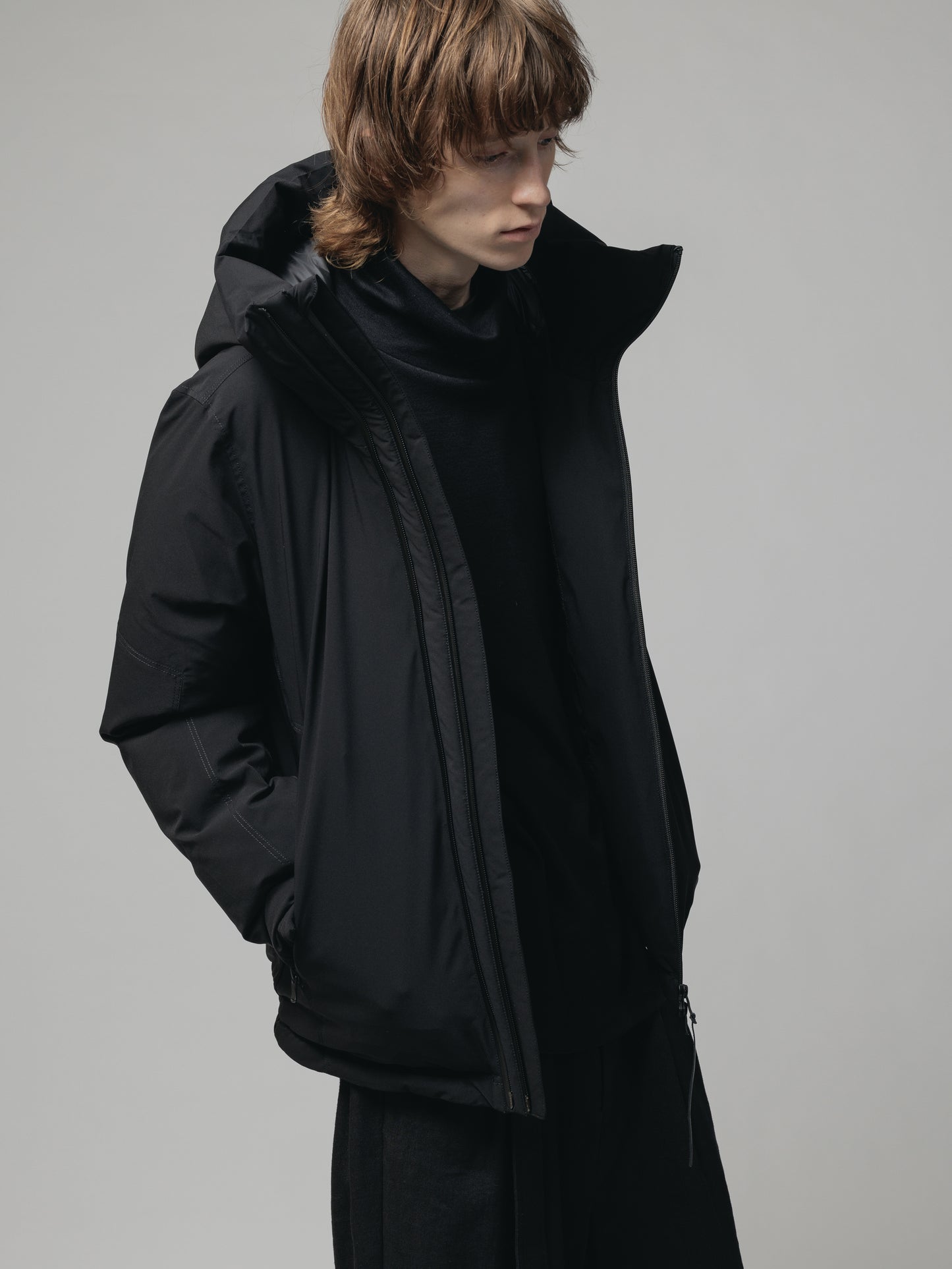 
                  
                    EXCLUSIVE HOODED DOWN JACKET
                  
                