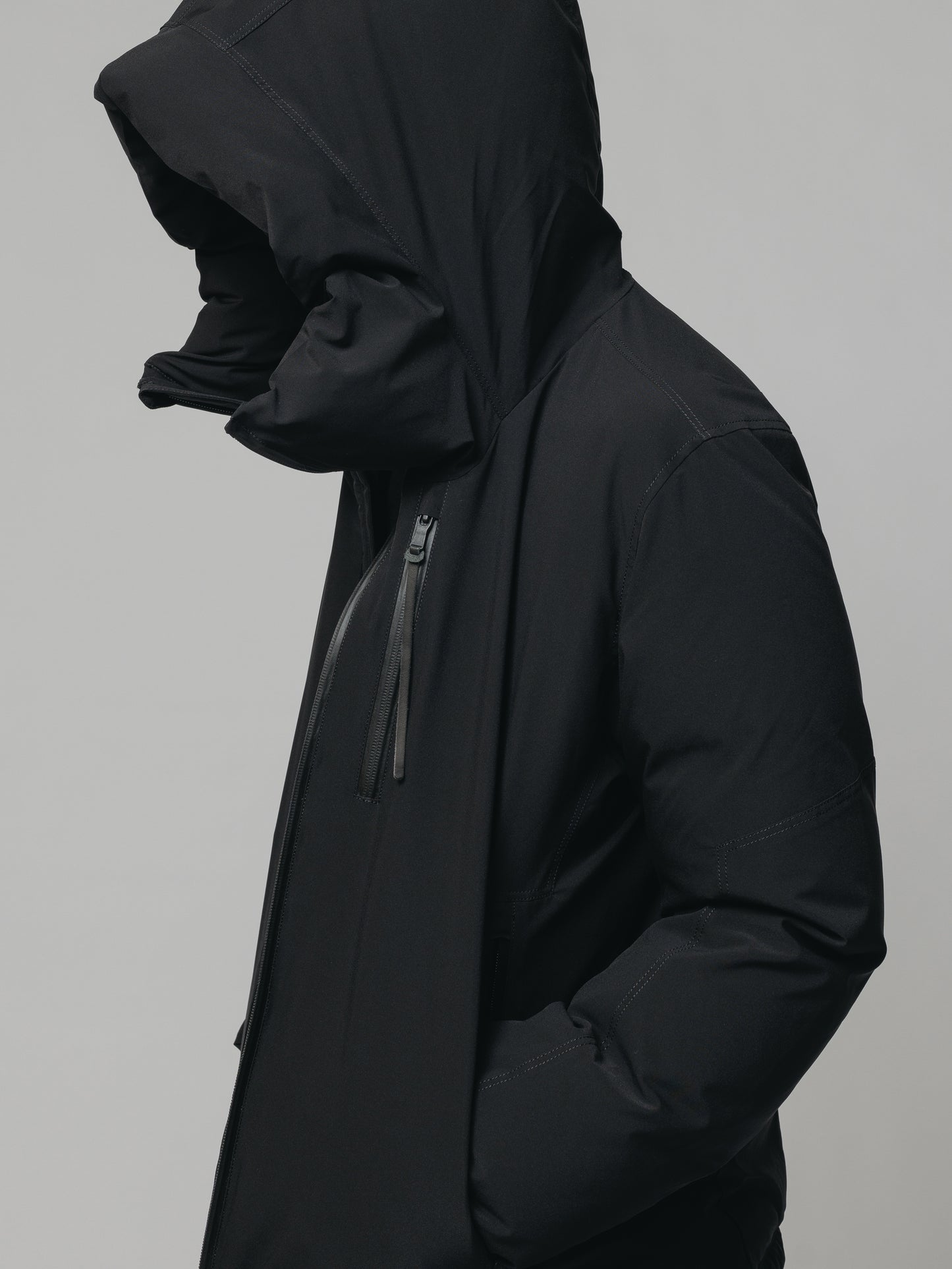 
                  
                    EXCLUSIVE HOODED DOWN JACKET
                  
                