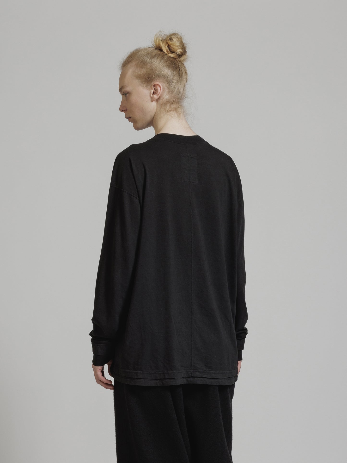 
                  
                    OBJECT DYED LONG SLEEVE T-SHIRT
                  
                