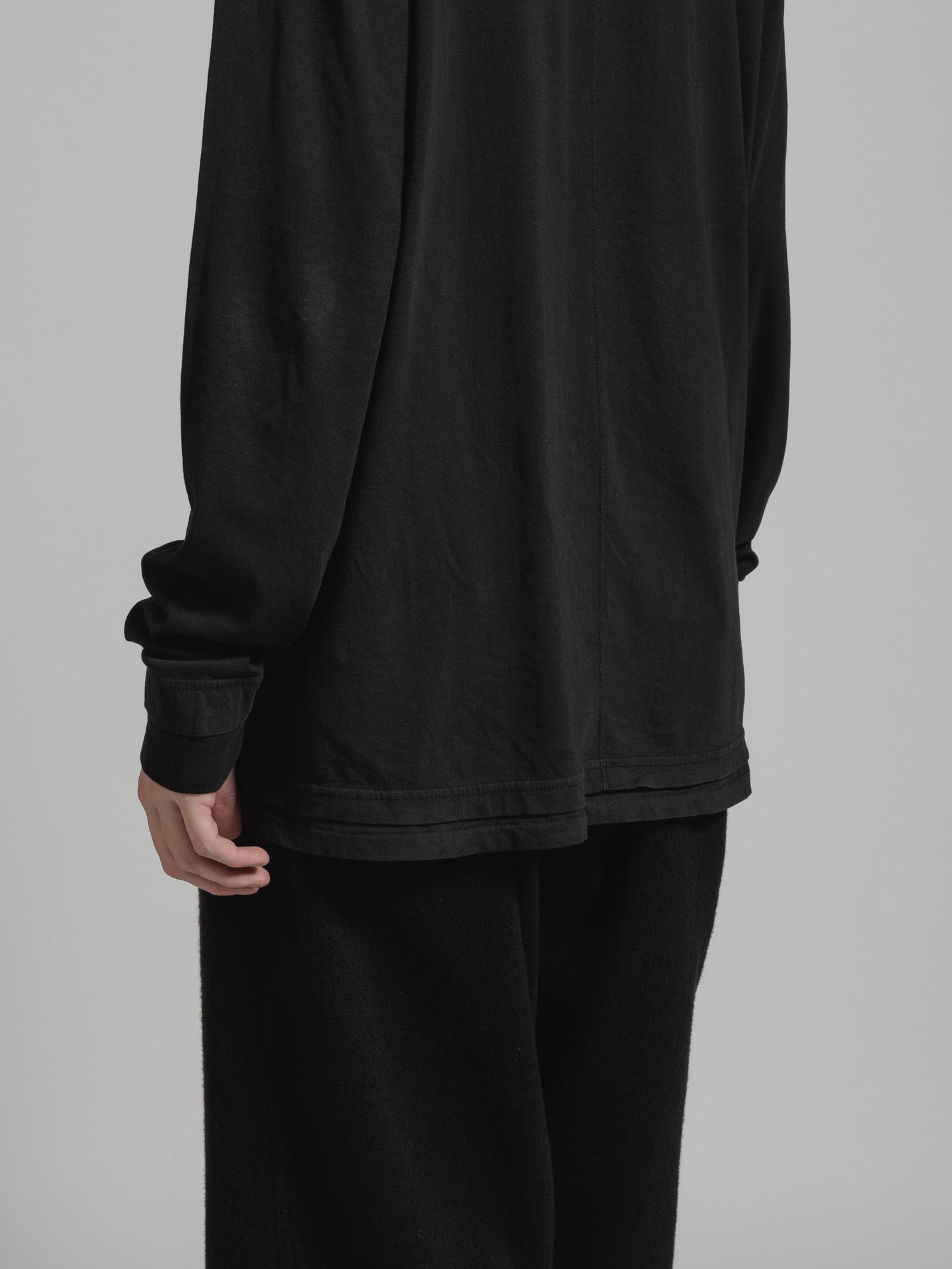 
                  
                    OBJECT DYED LONG SLEEVE T-SHIRT
                  
                