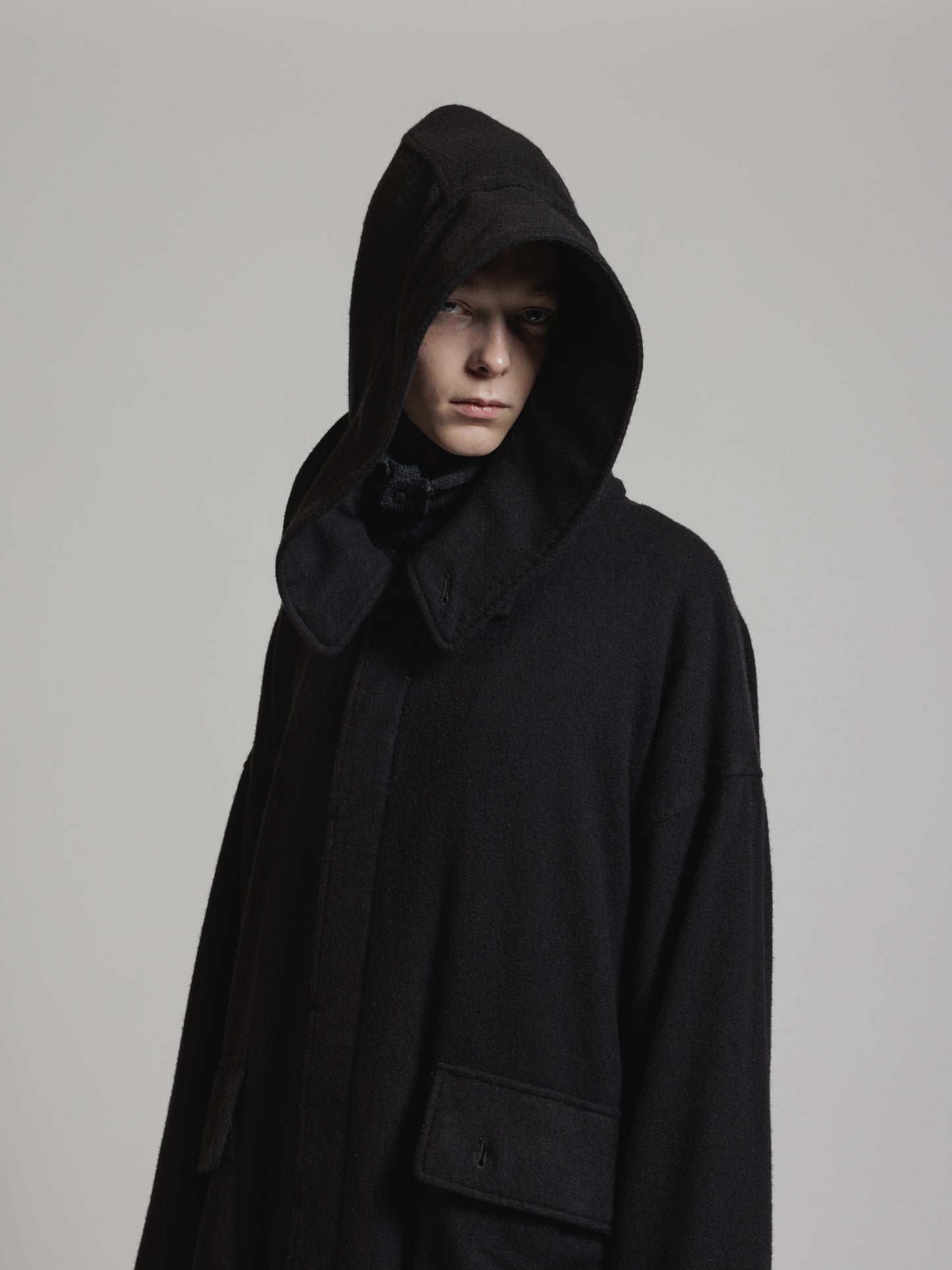 
                  
                    OBJECT DYE WOOL HOODED COAT
                  
                