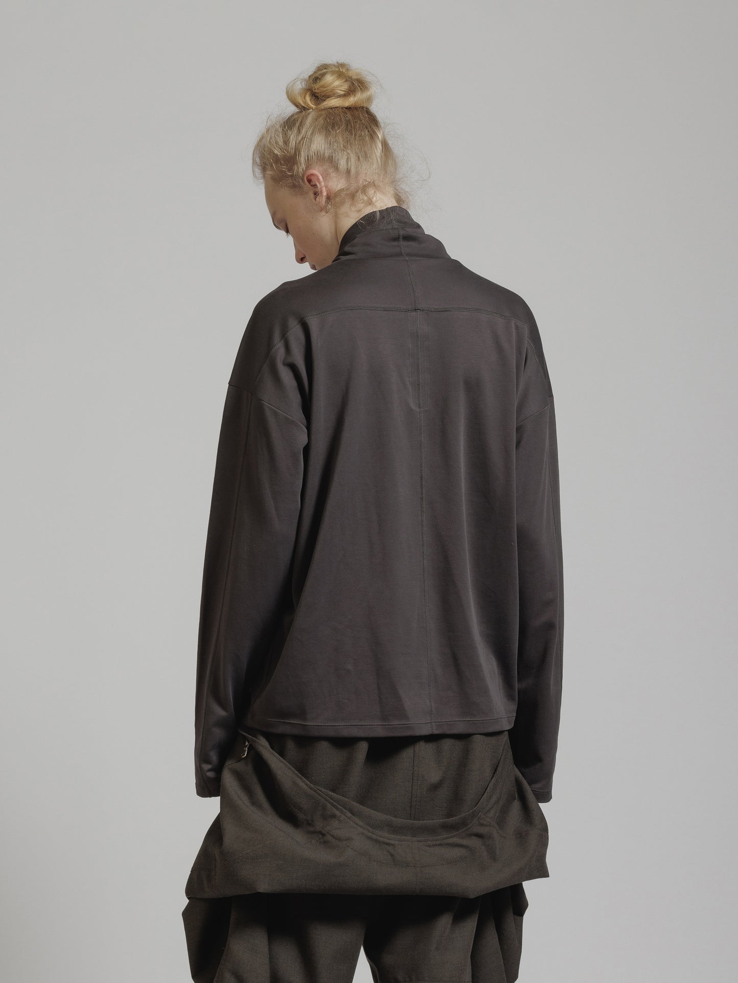 
                  
                    COTTON SMOOTH TURTLENECK L/S
                  
                
