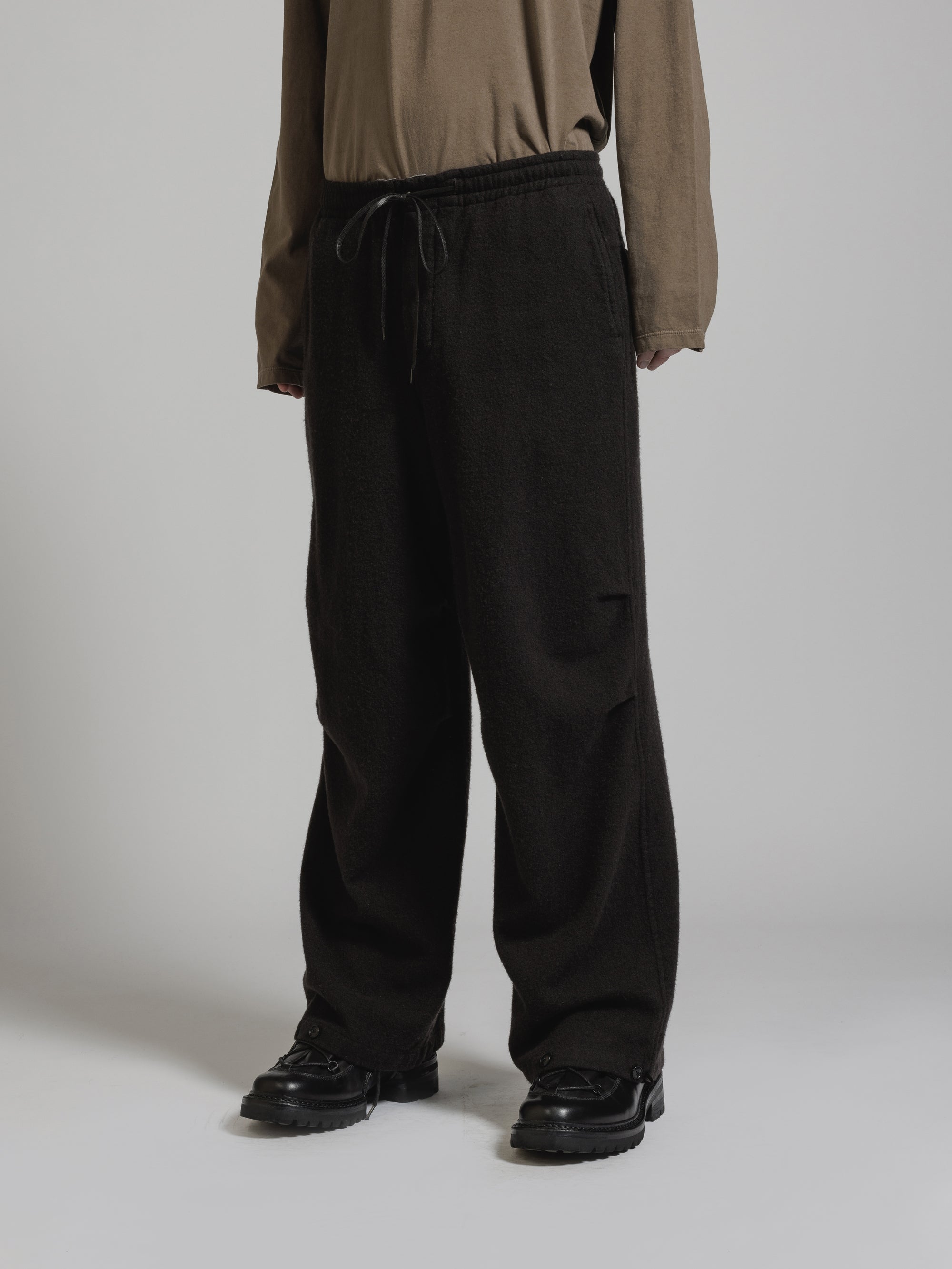 the viridi-anne ウール裏毛パンツ　グレー the viridi-anne ウール裏毛パンツ グレー ザ ヴィリジアン The