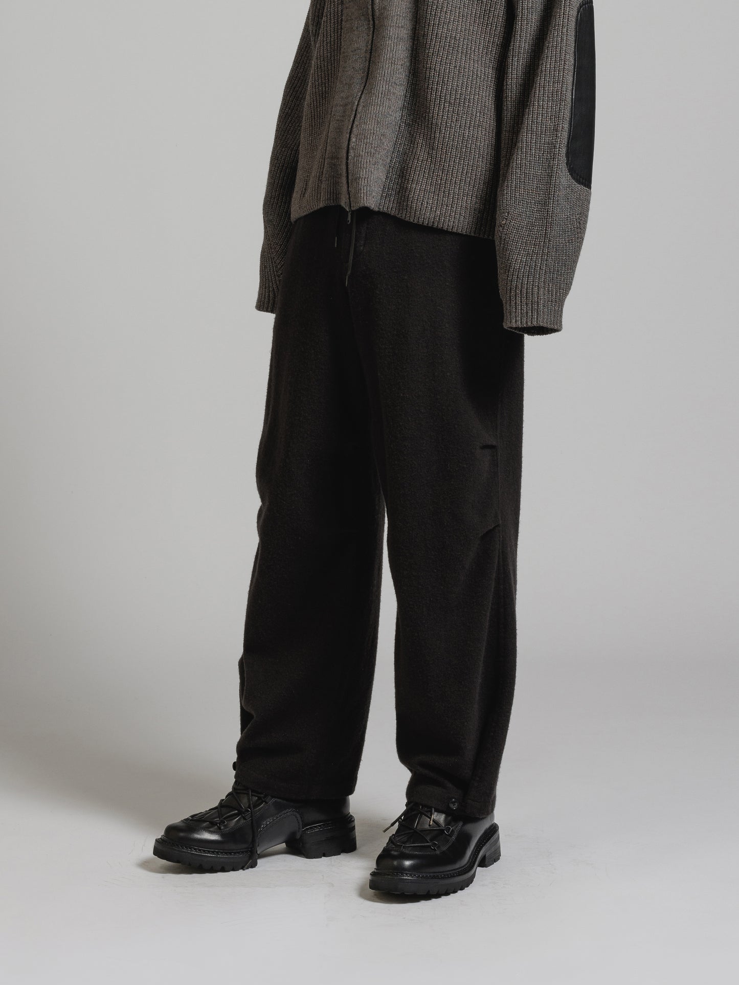 
                  
                    OBJECT DYE WOOL WIDE PANTS
                  
                