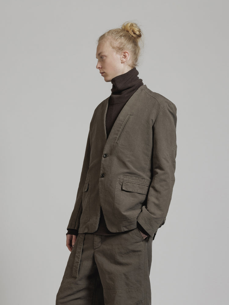 
                  
                    GARMENT DYE COTTON COLLARLESS BLAZER
                  
                