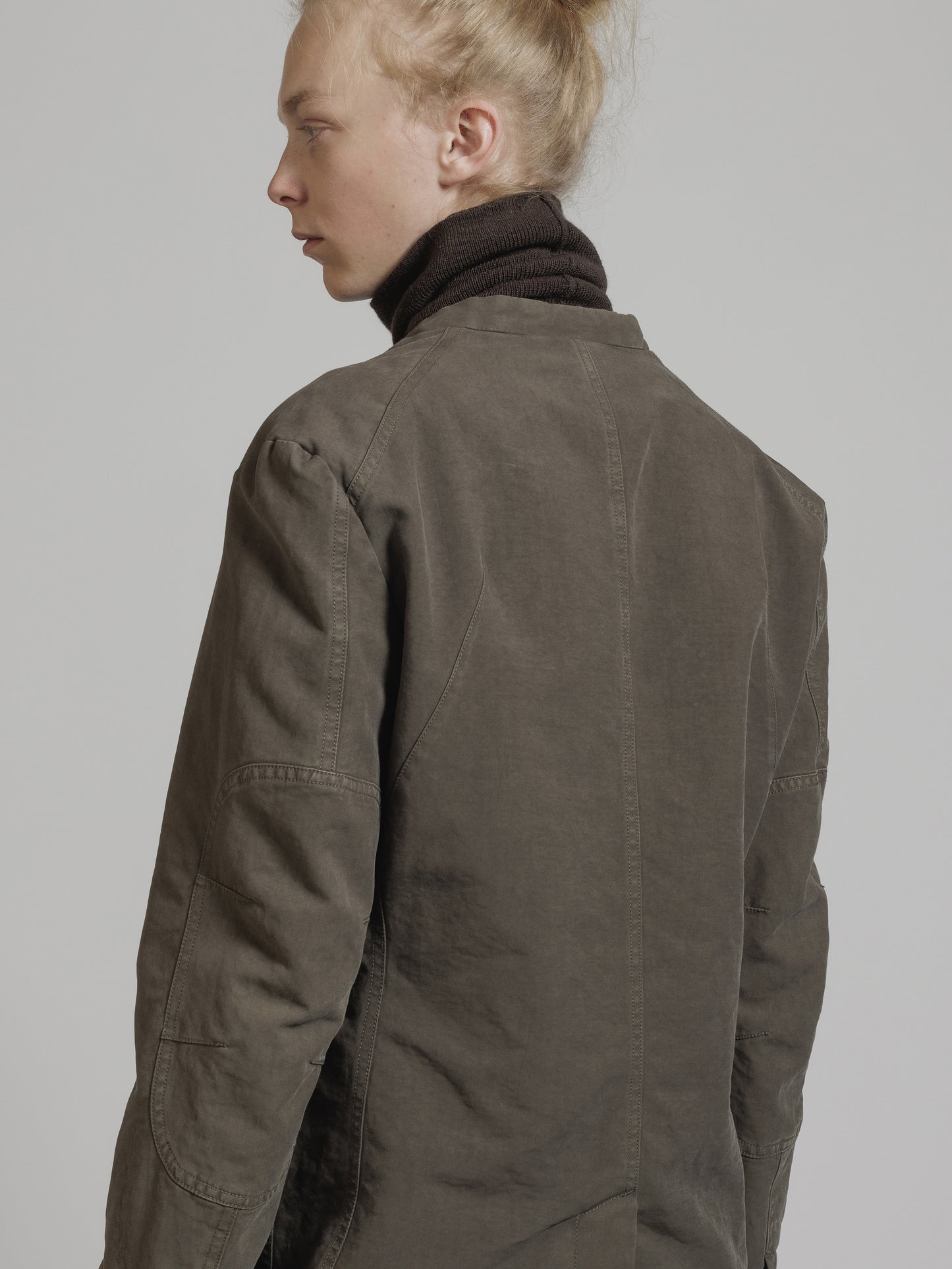 
                  
                    GARMENT DYE COTTON COLLARLESS BLAZER
                  
                