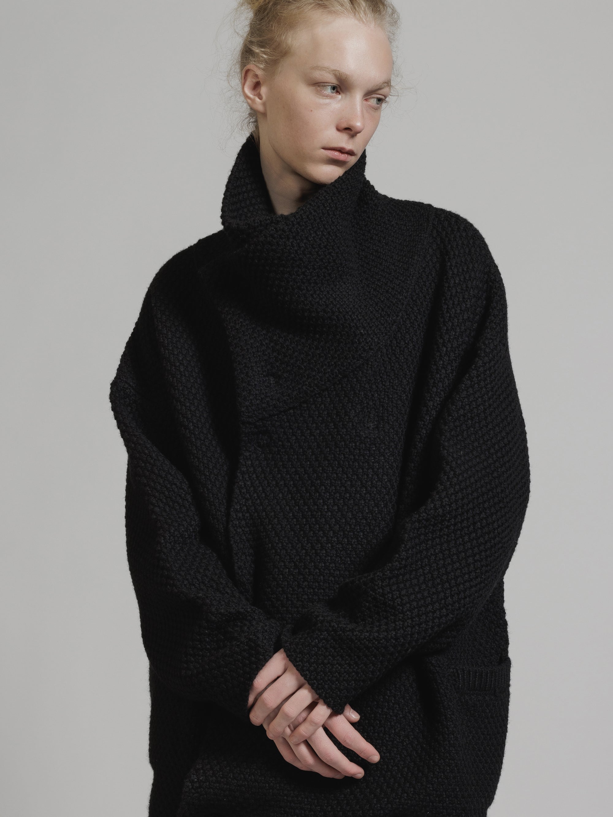 THE VIRIDI-ANNE（ザ ヴィリディアン） TVA 24AW HIGH NECK OVER KNIT