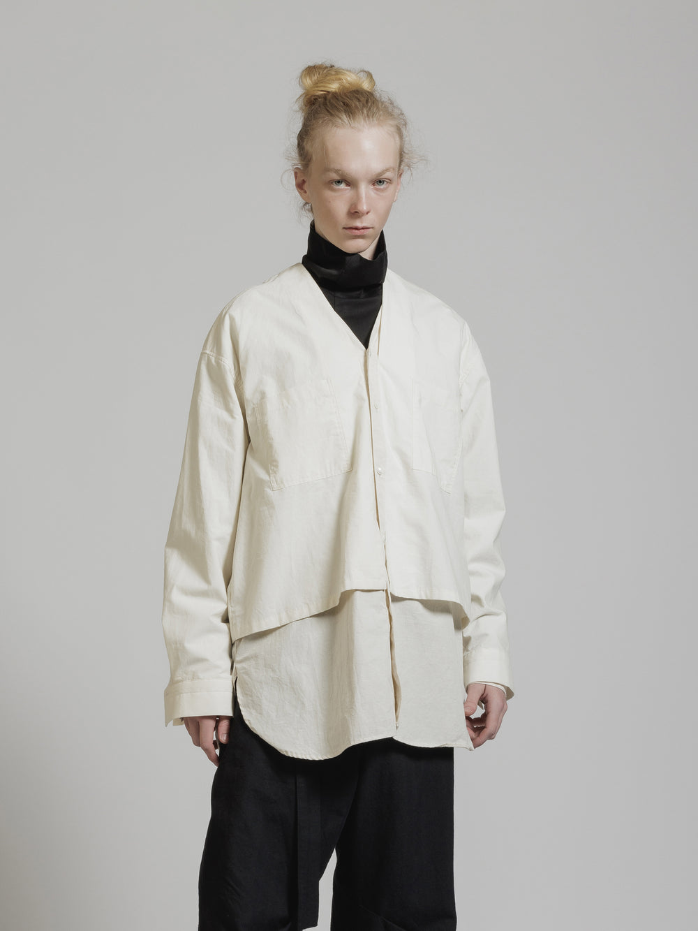 THE VIRIDI-ANNE（ザ ヴィリディアン） TVA 24AW LAYERED V-NECK SHIRT 