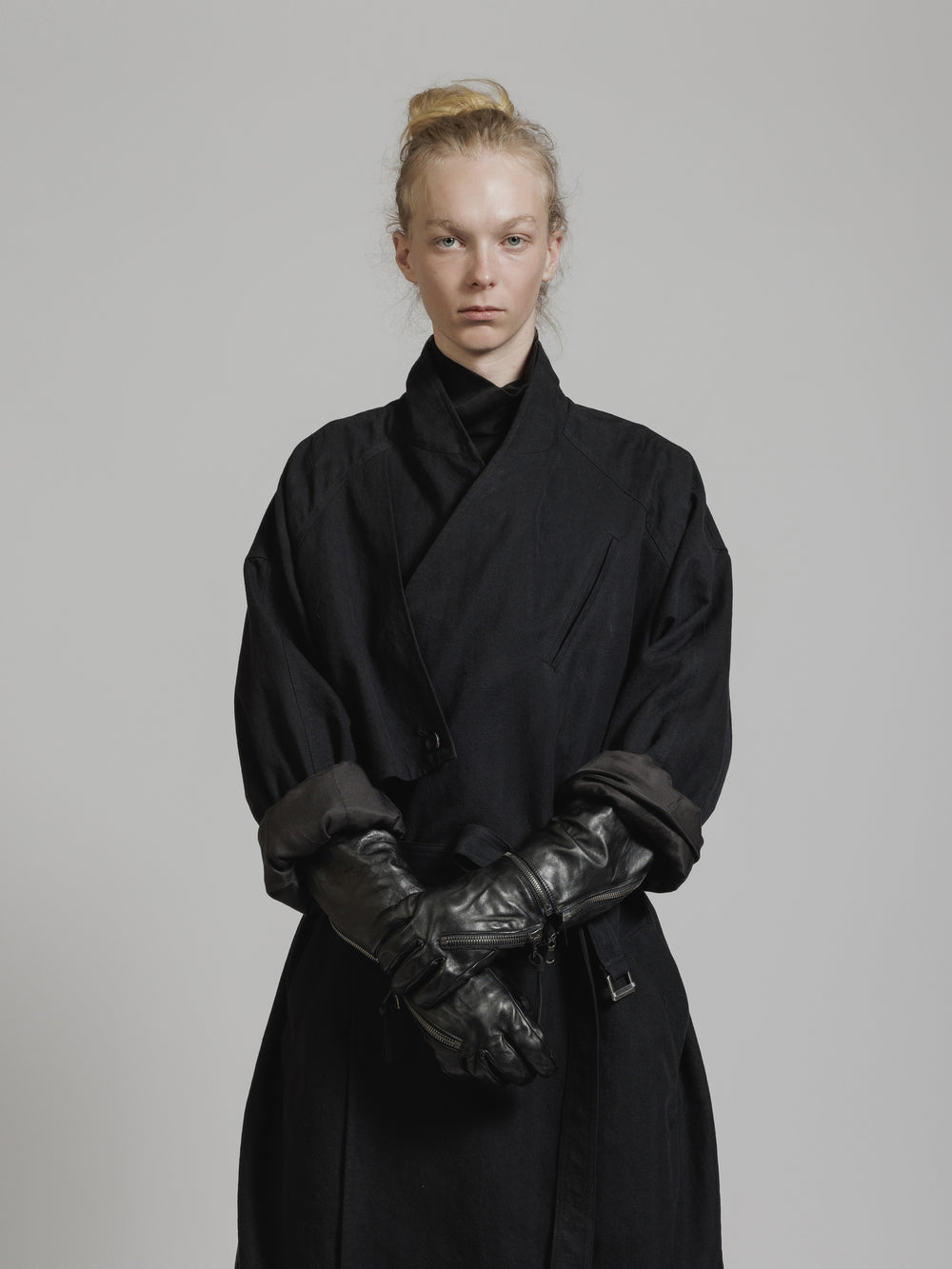 × D.HYGEN LONG LEATHER GLOVES