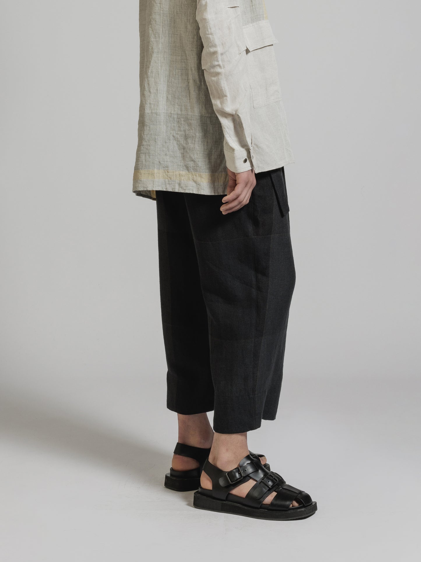 
                  
                    BLACK CHECK LINEN WIDE-CROPPED TROUSERS
                  
                